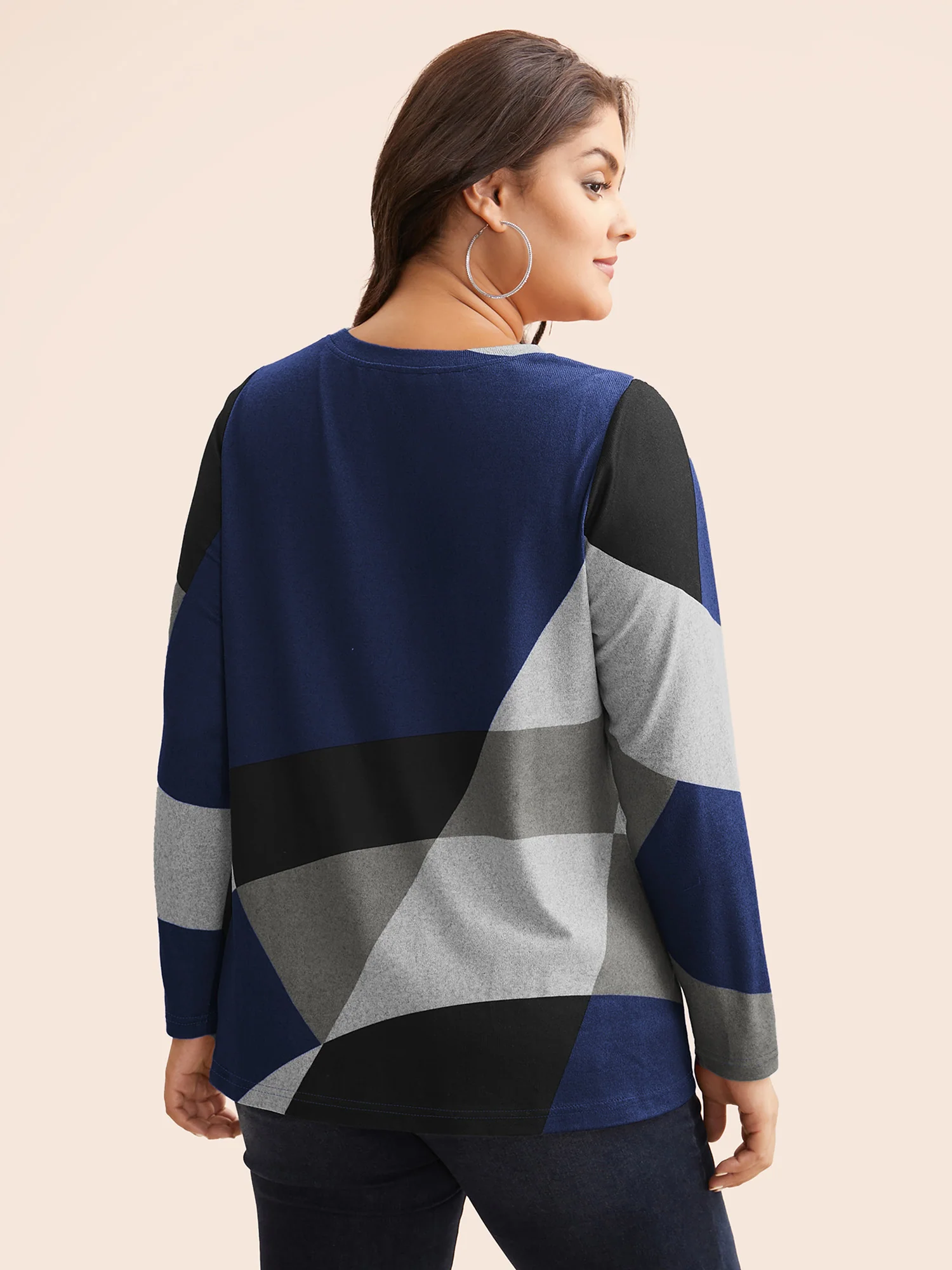 Round Neck Colorblock Contrast T-shirt - Image 7