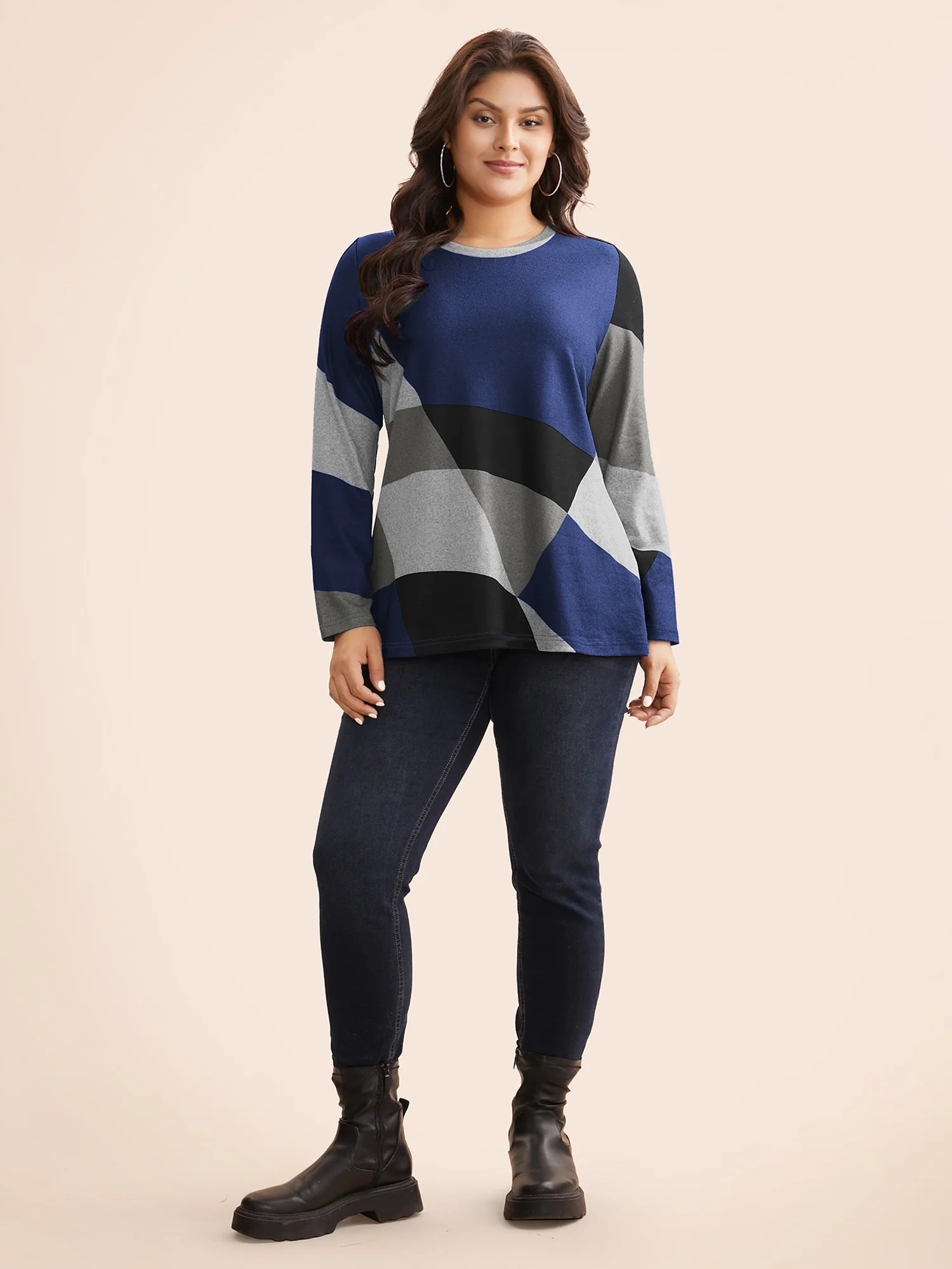 Round Neck Colorblock Contrast T-shirt - Image 8