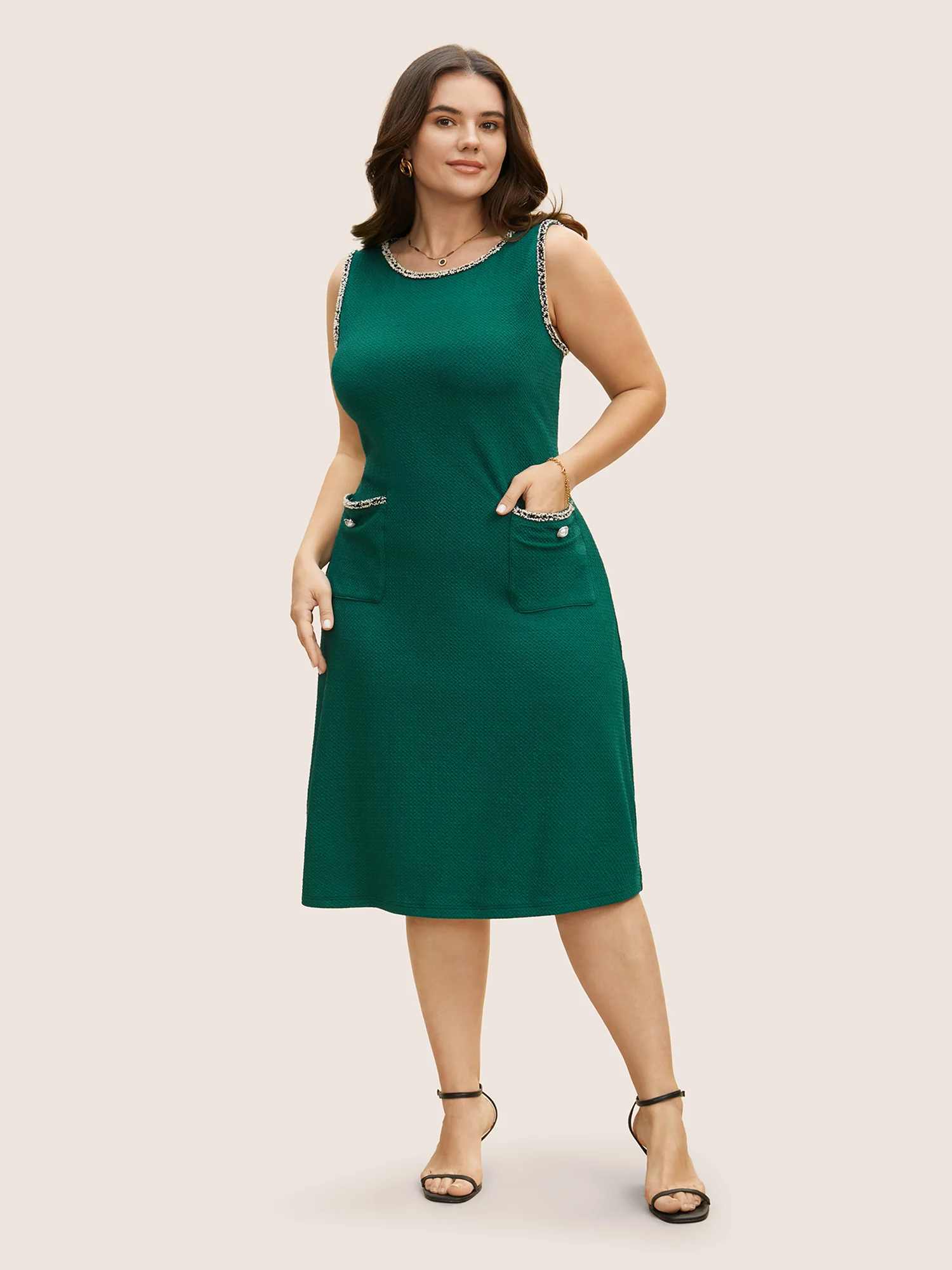 Round Neck Contrast Webbing Patched Pocket Dress - Image 4