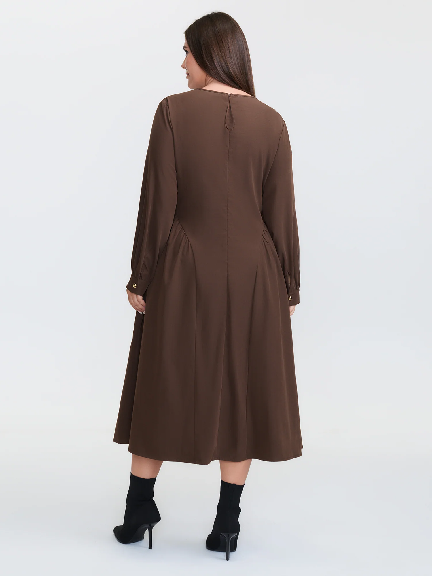 Round Neck Cut Out Solid Midi Dress - Image 5