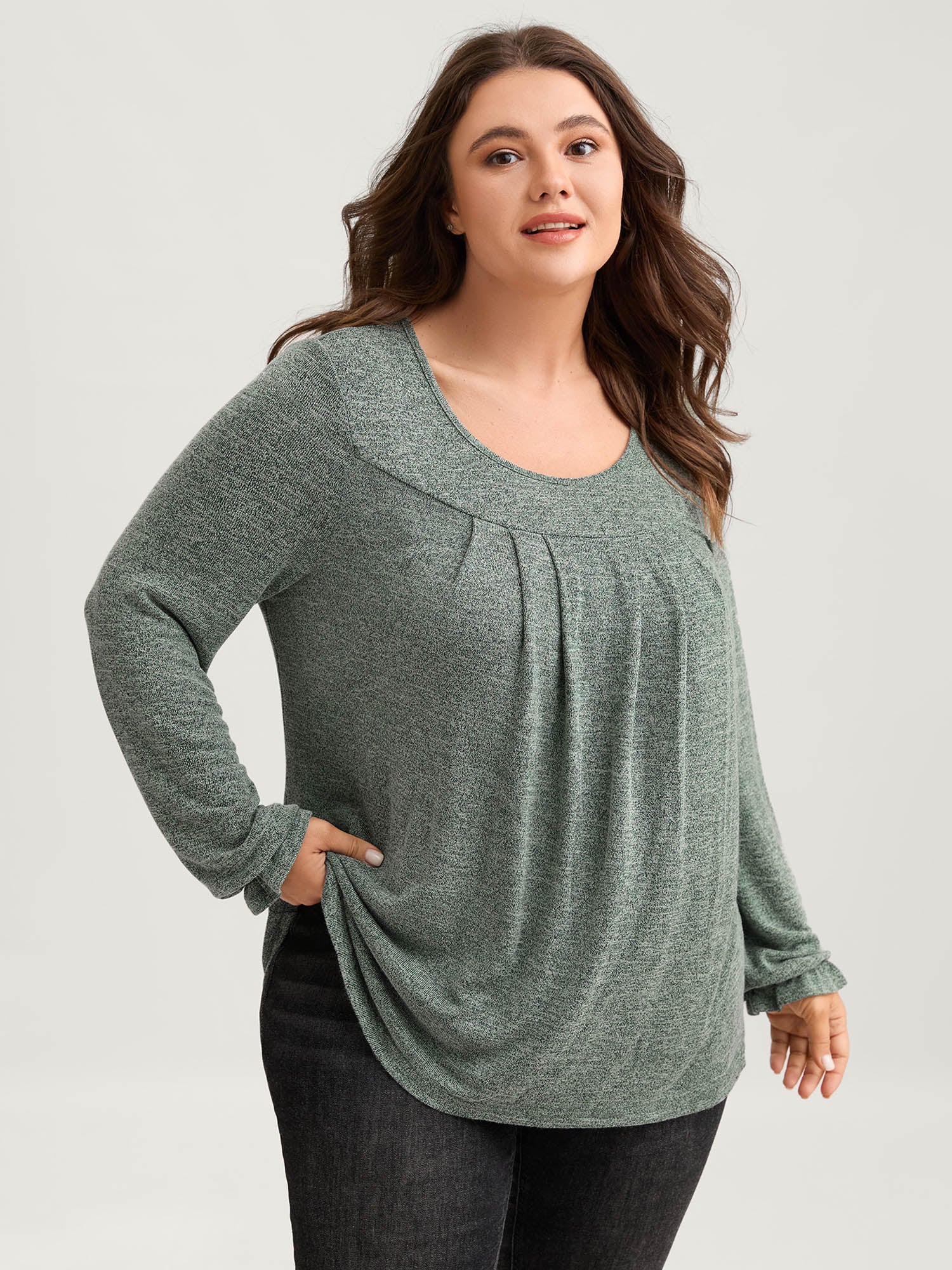 Round Neck Heather Pleated T-shirt - Image 6