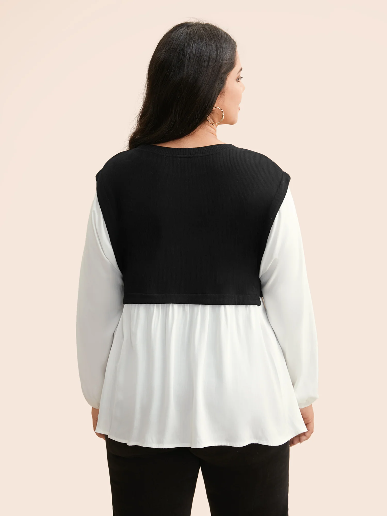 Round Neck Patchwork Contrast Gathered Blouse - Image 4