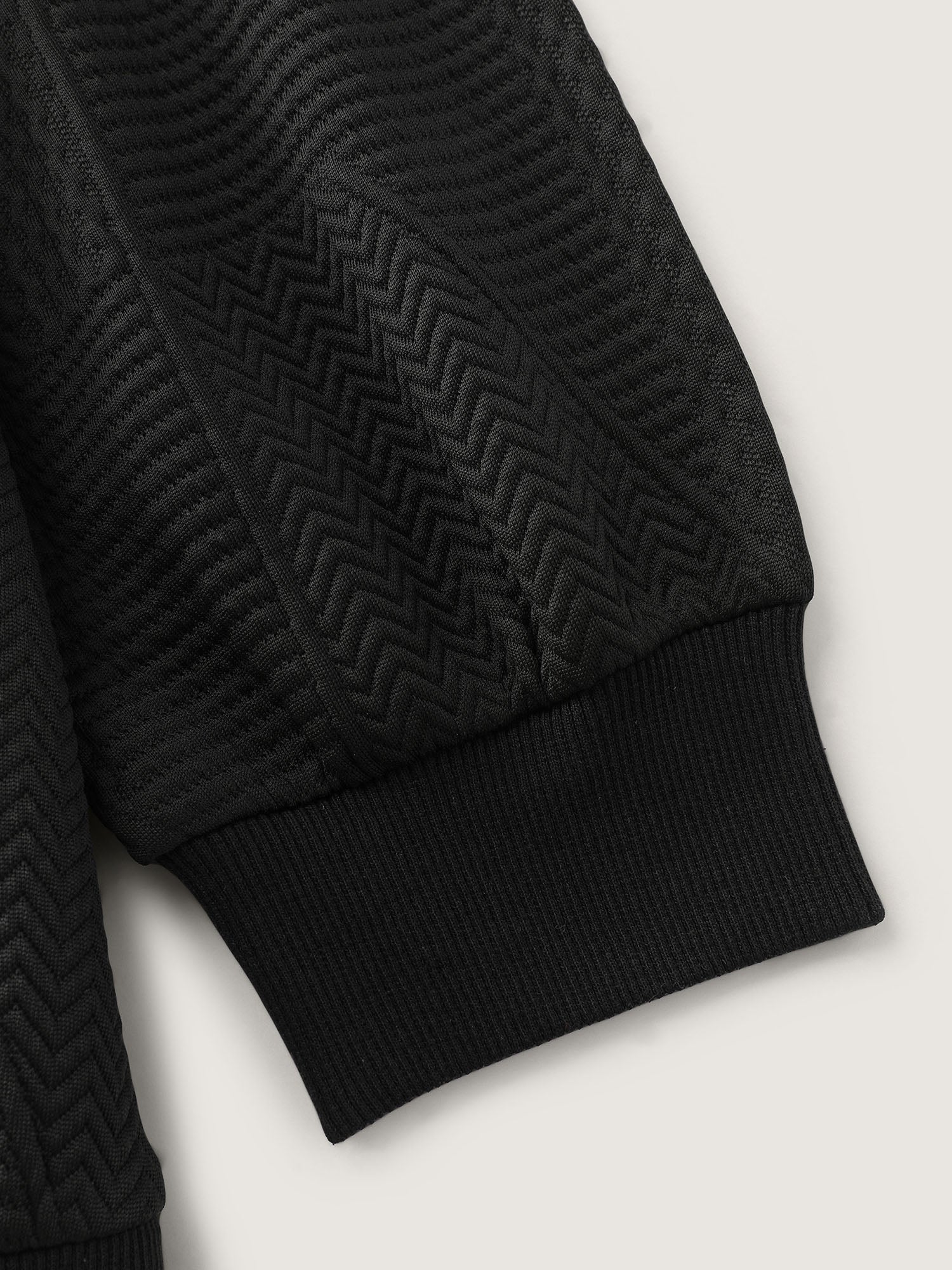 Round Neck Textured Solid Sweatshirt - Image 6