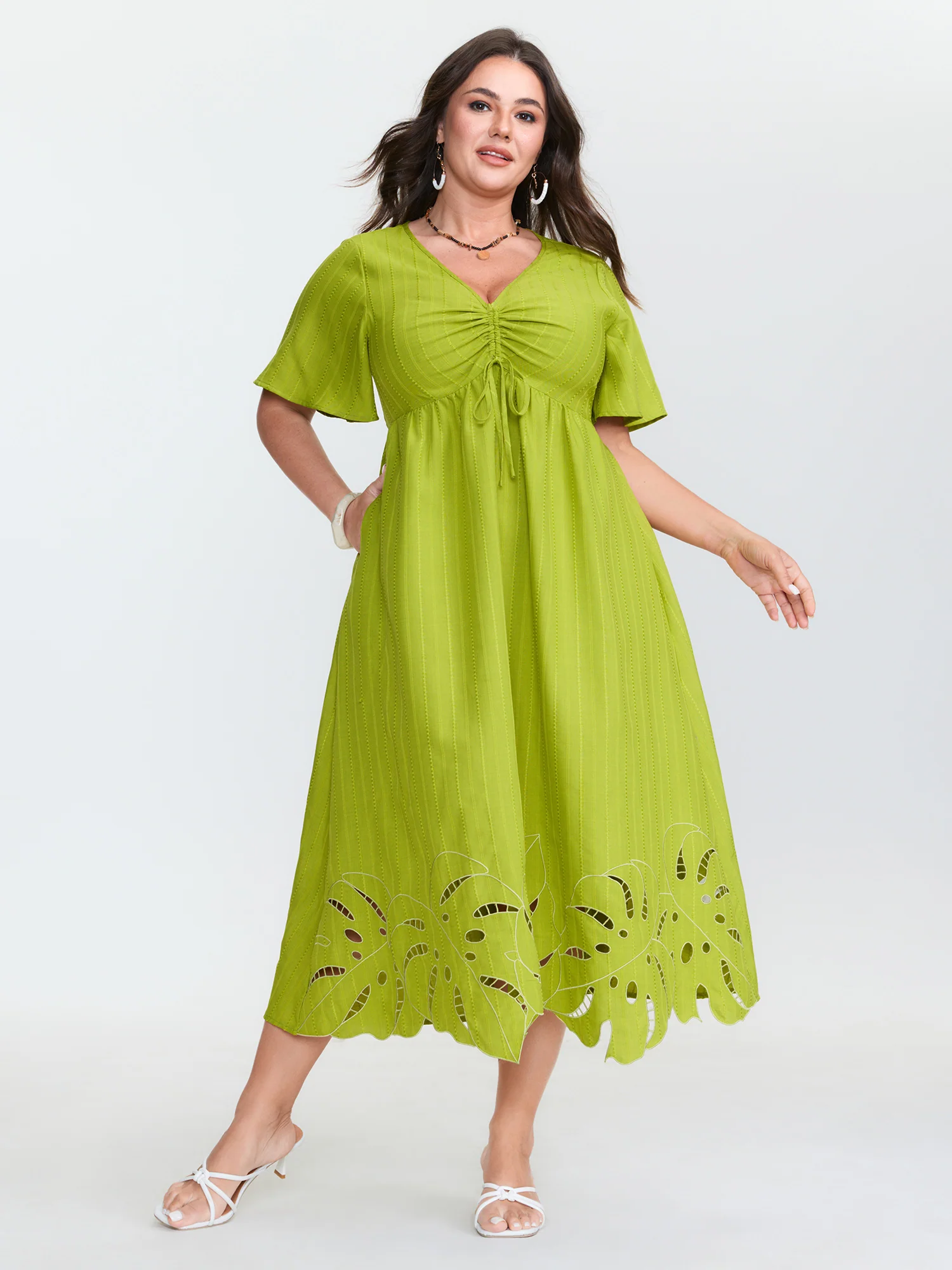 Ruched Bodice Embroidered Cut Out Midi Dress - Image 2