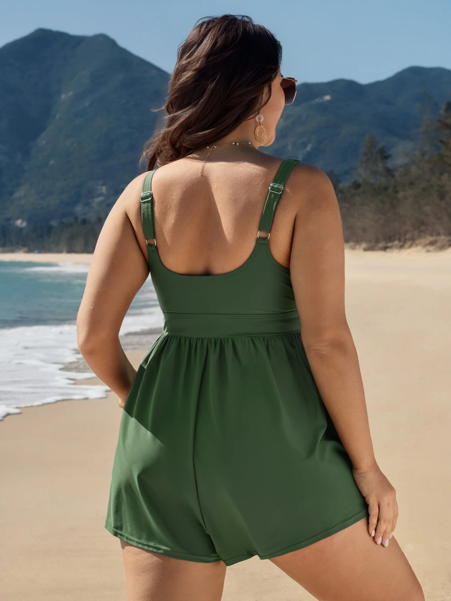 Ruched Bodice Pockets One-Piece Swimsuit - Image 5