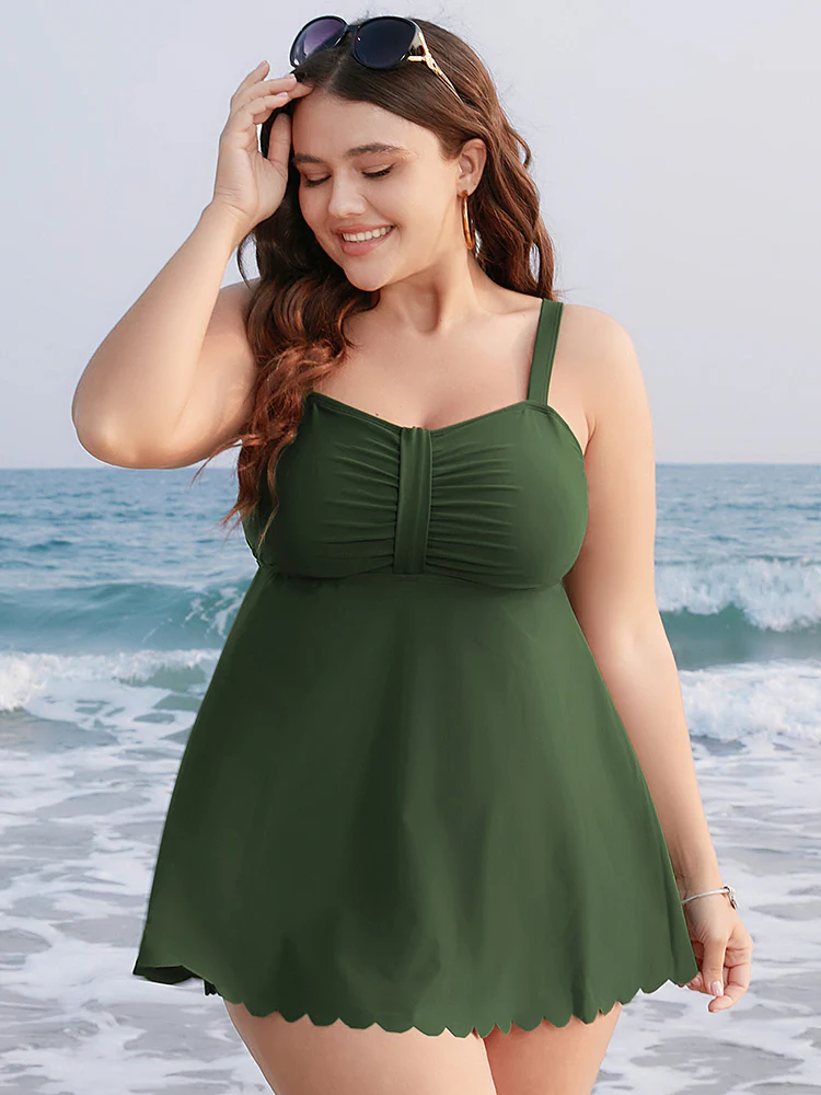 Ruched Scalloped Trim Adjustable Straps Tankini Top - Image 3