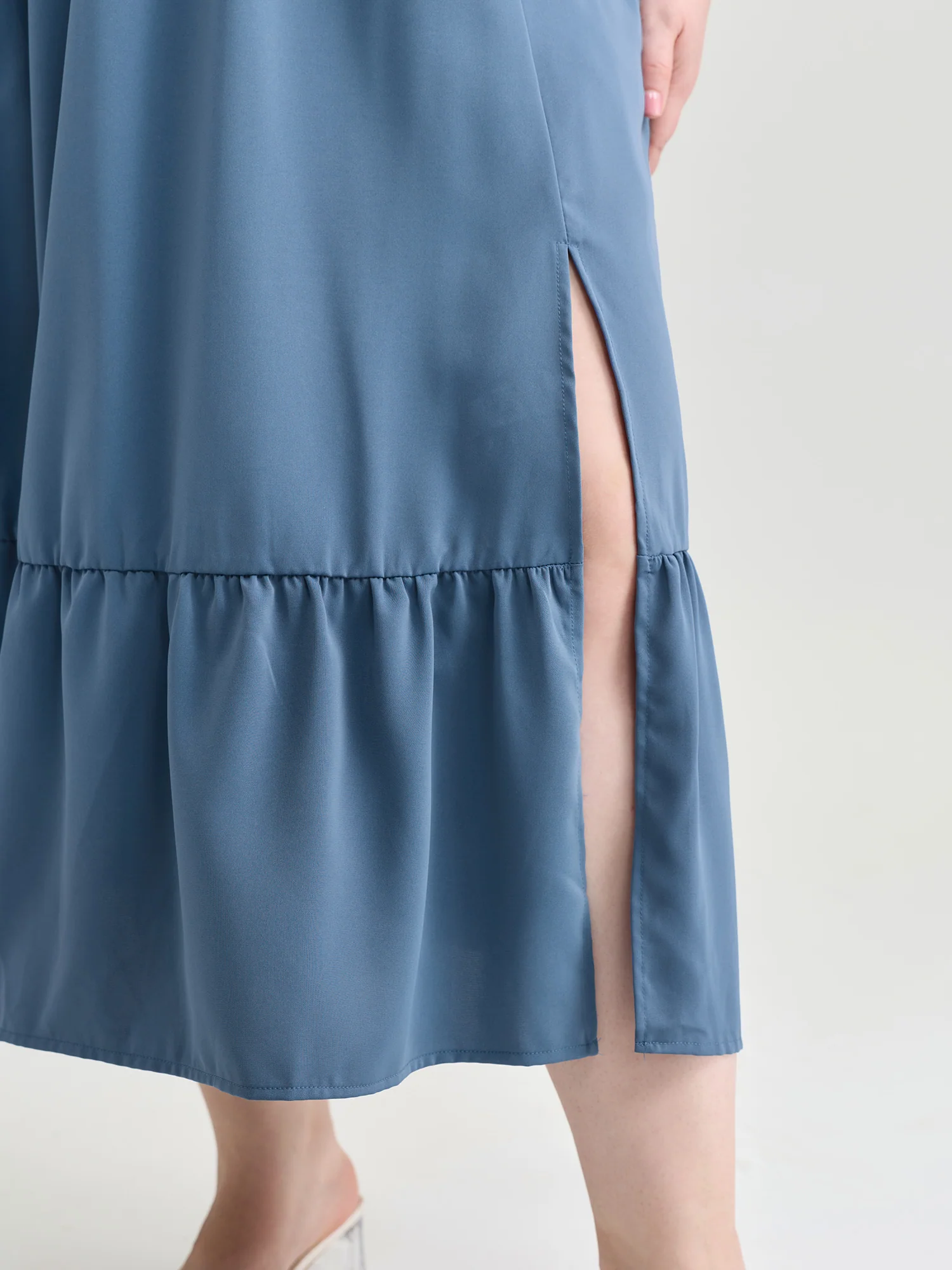 Ruched Shirred Back Layered Sleeve Midi Dress - Image 3