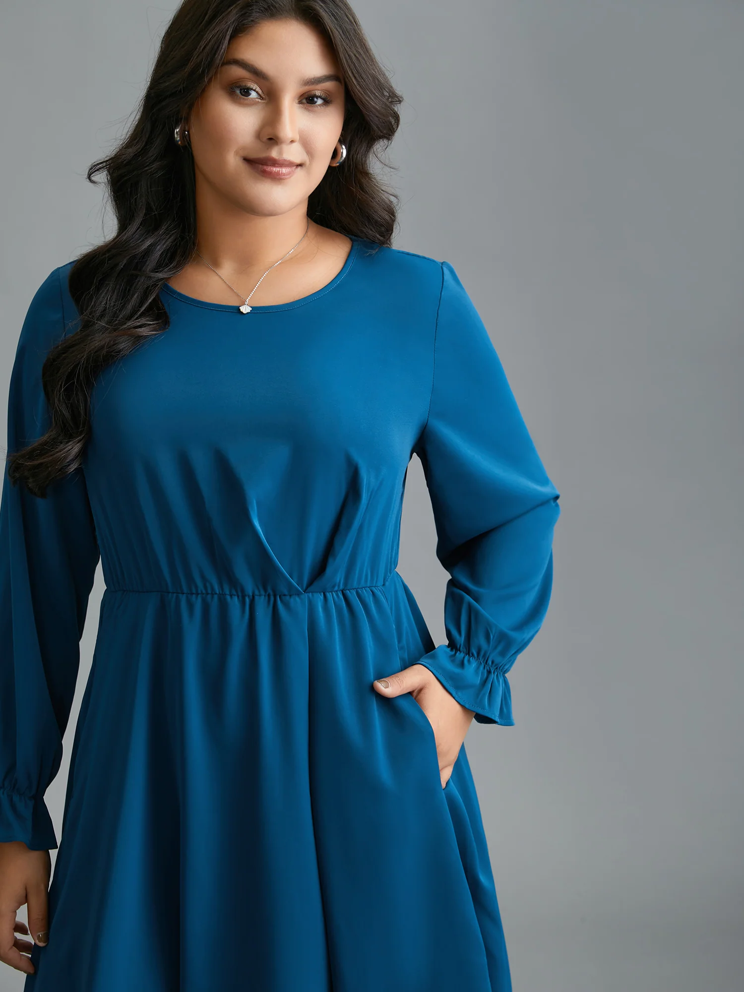 Ruffle Cuff Elastic Waist Split Hem Dress - Image 4