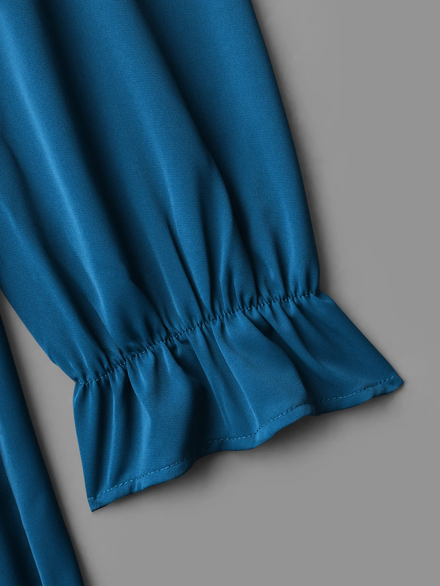 Ruffle Cuff Elastic Waist Split Hem Dress - Image 6