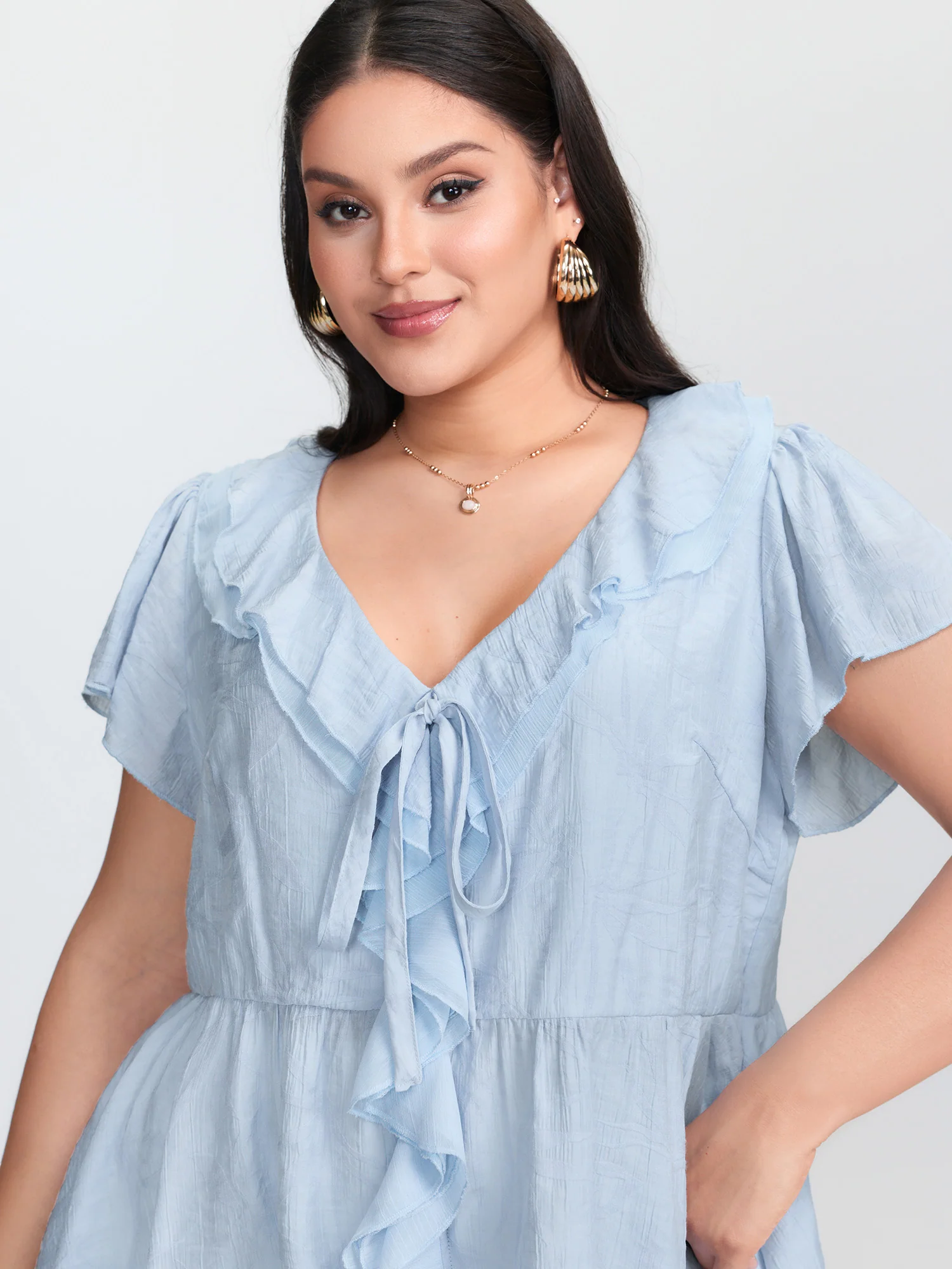 Ruffled Bow-Tie Neckline Textured Blouse - Image 2