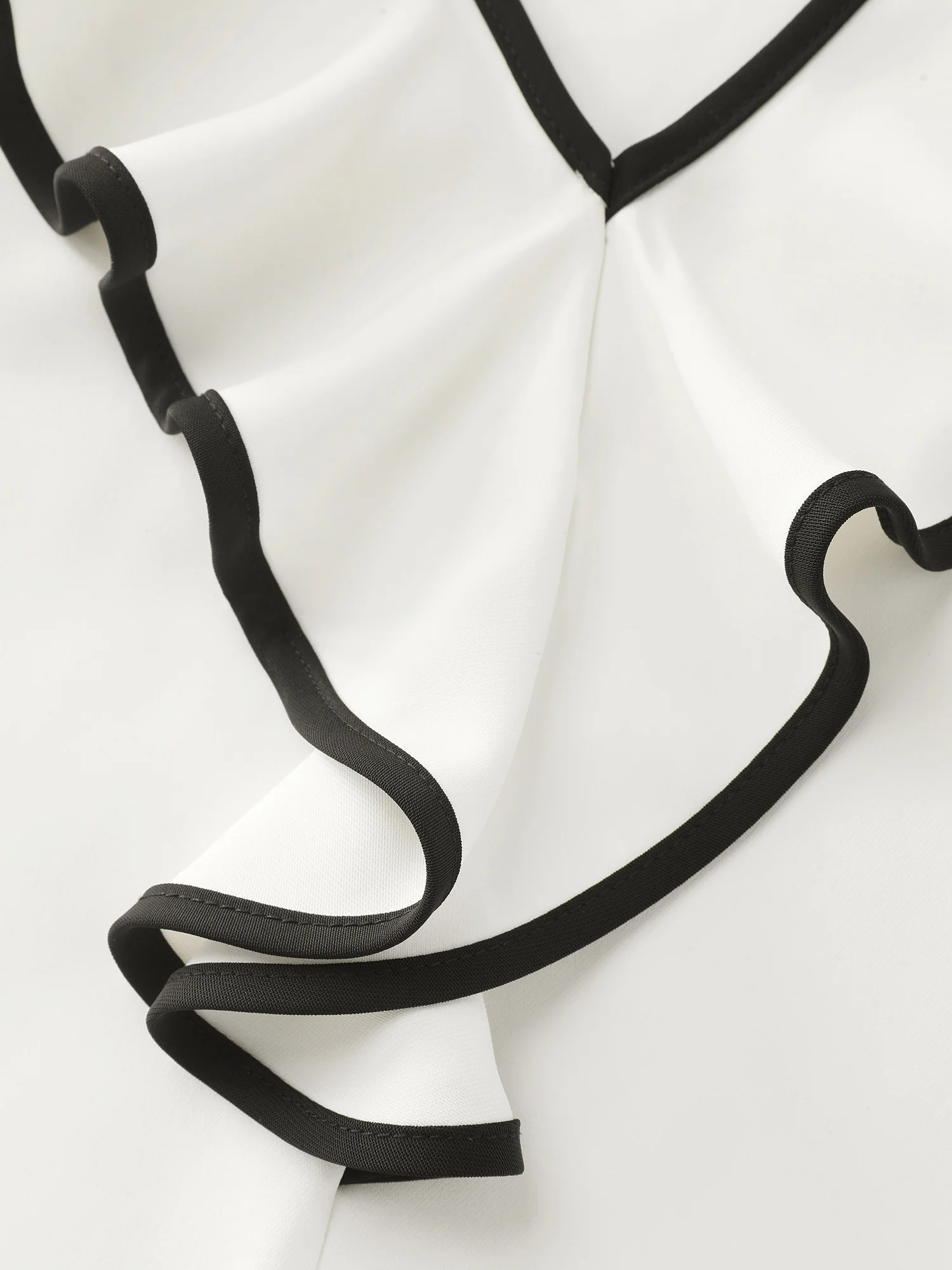 Ruffled Collar Color Contrast Blouse - Image 6
