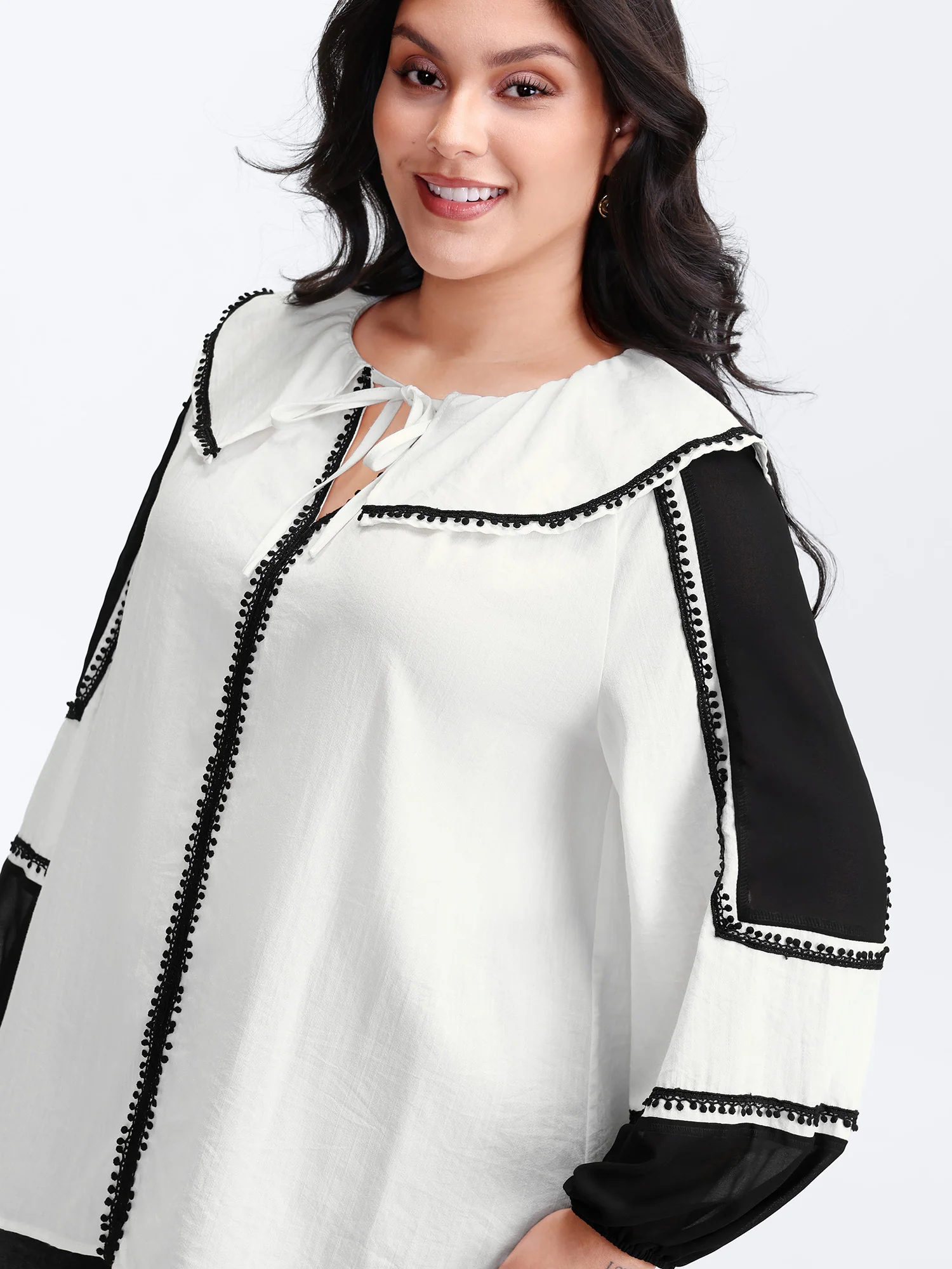 Ruffled Collar Contrast Webbing Top - Image 2