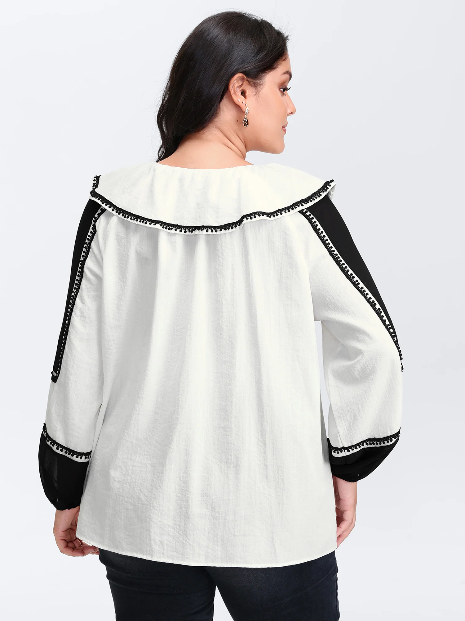 Ruffled Collar Contrast Webbing Top - Image 5
