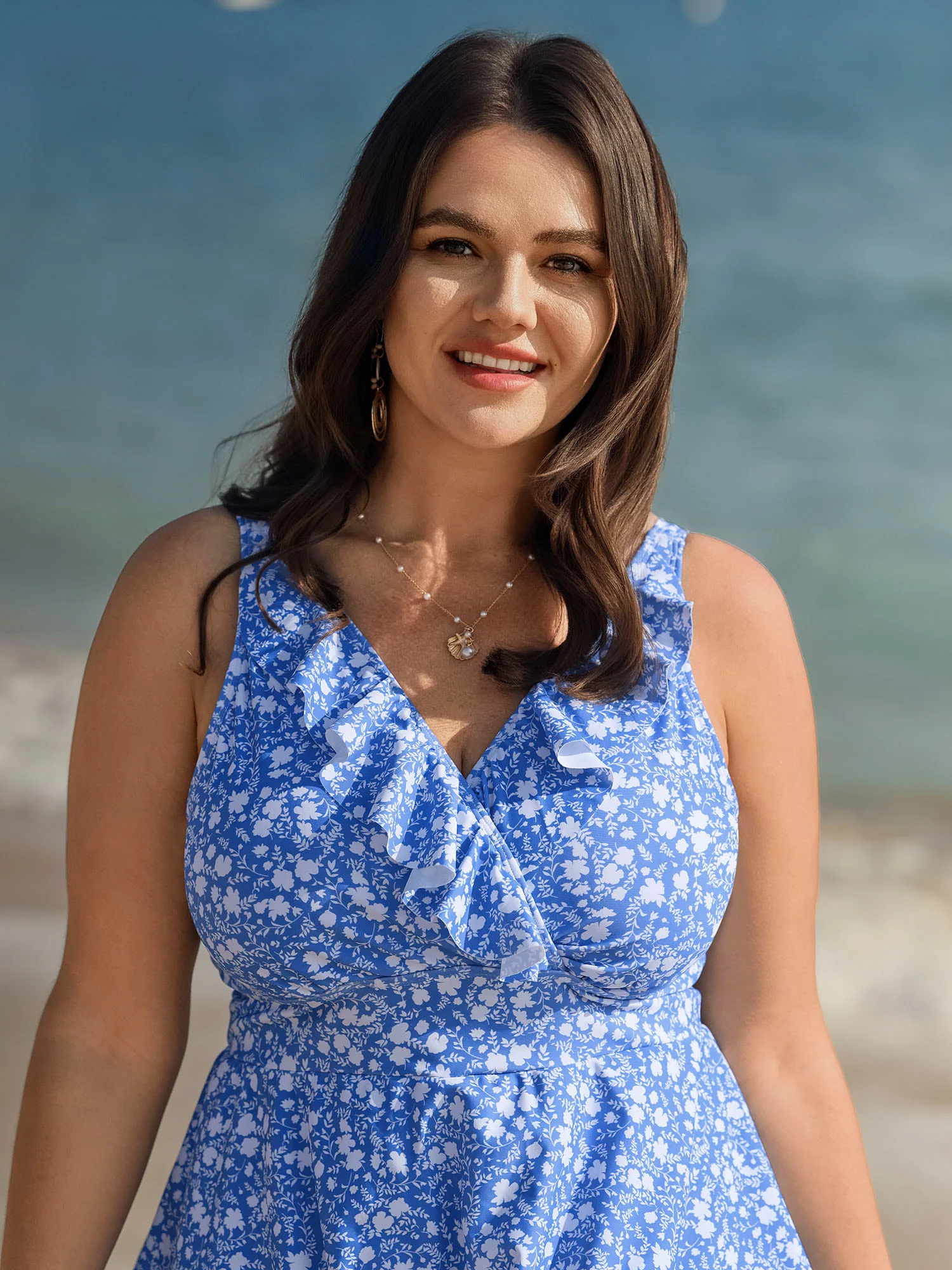 Ruffled Colorblock Floral Swim Dress - Image 3
