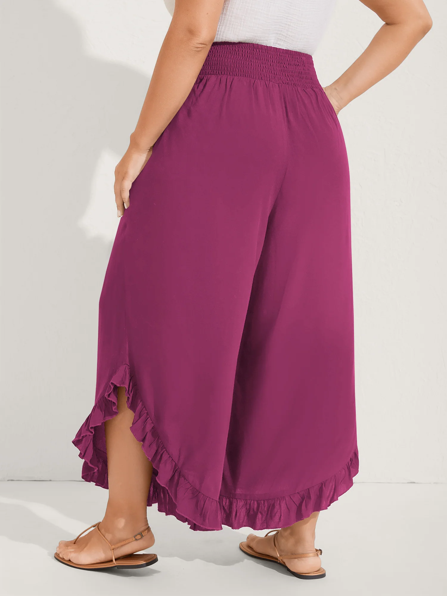 Ruffled Curvy Hem Wide-Leg Pants - Image 23