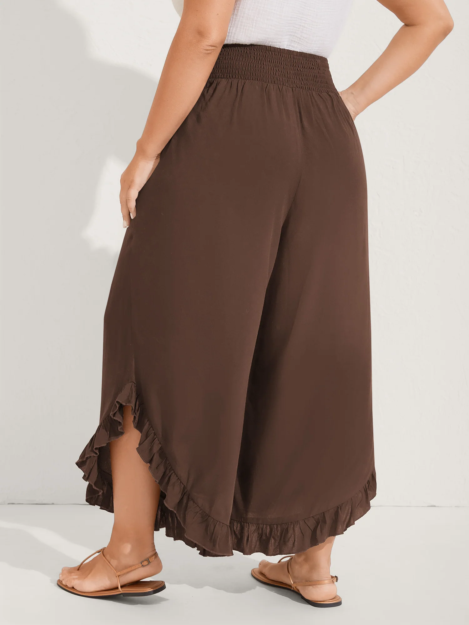 Ruffled Curvy Hem Wide-Leg Pants - Image 28