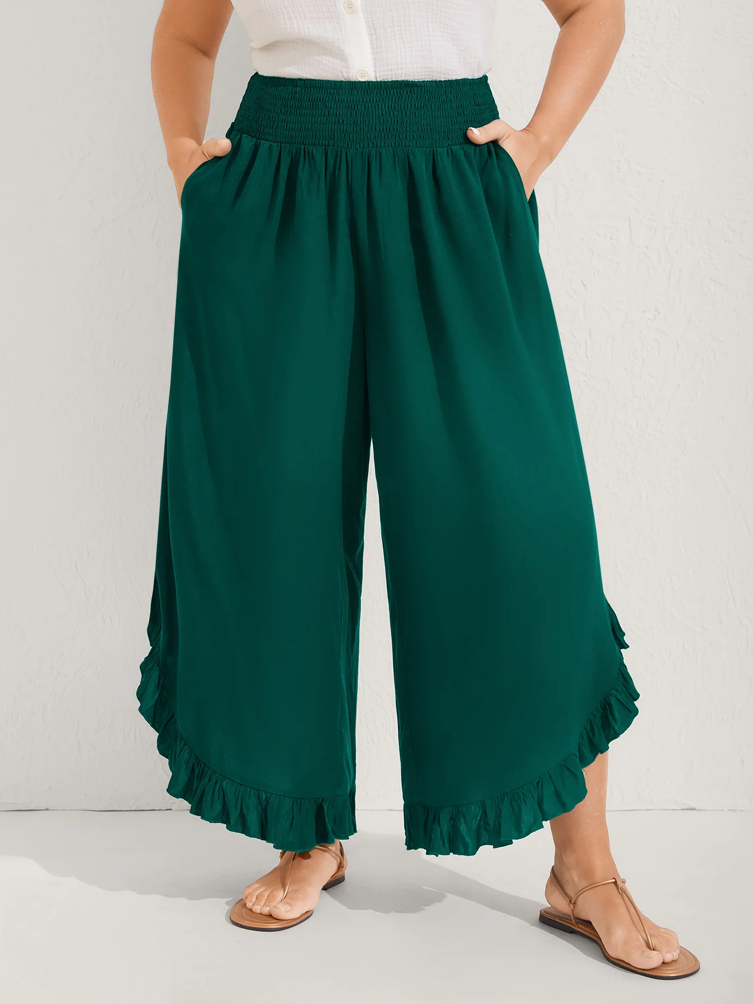 Ruffled Curvy Hem Wide-Leg Pants - Image 50