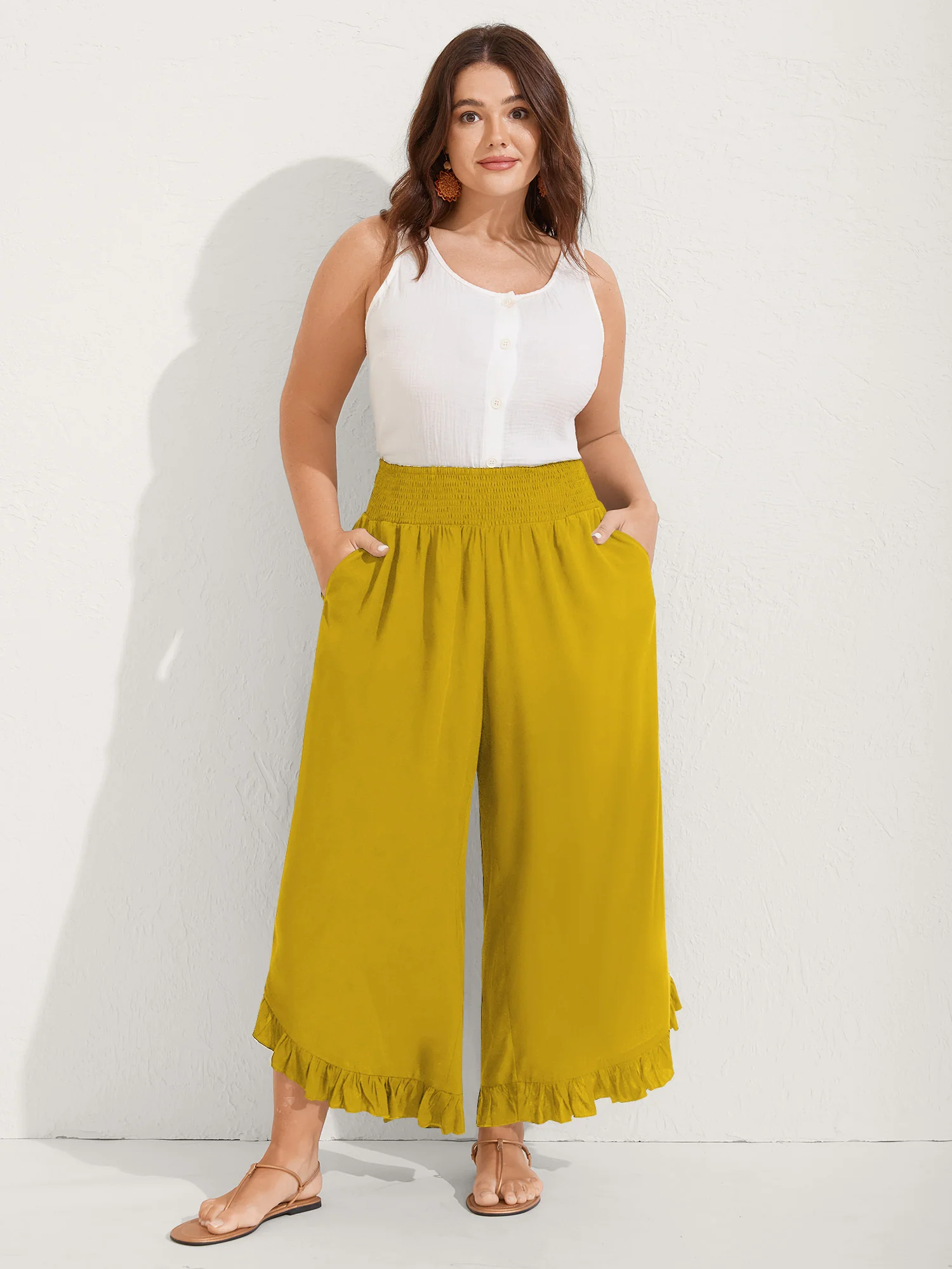 Ruffled Curvy Hem Wide-Leg Pants - Image 59