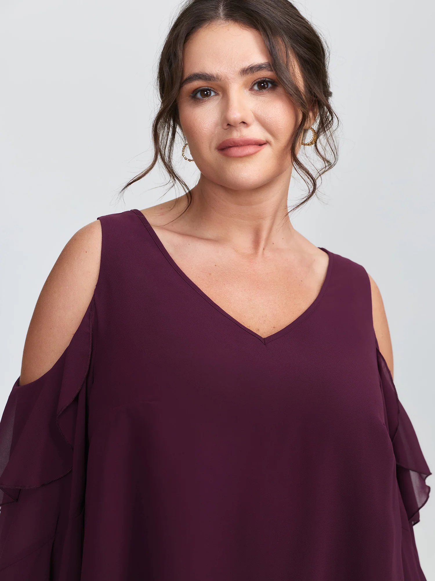 Ruffled Cut-Out Shoulder Flowy Blouse - Image 2