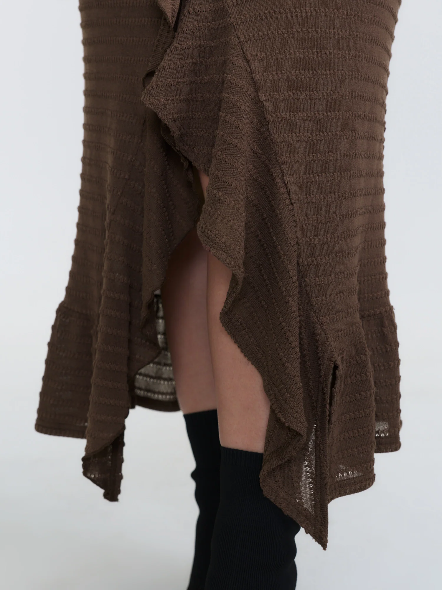 Ruffled Front Slit Ribbed Maxi Dress - Image 4