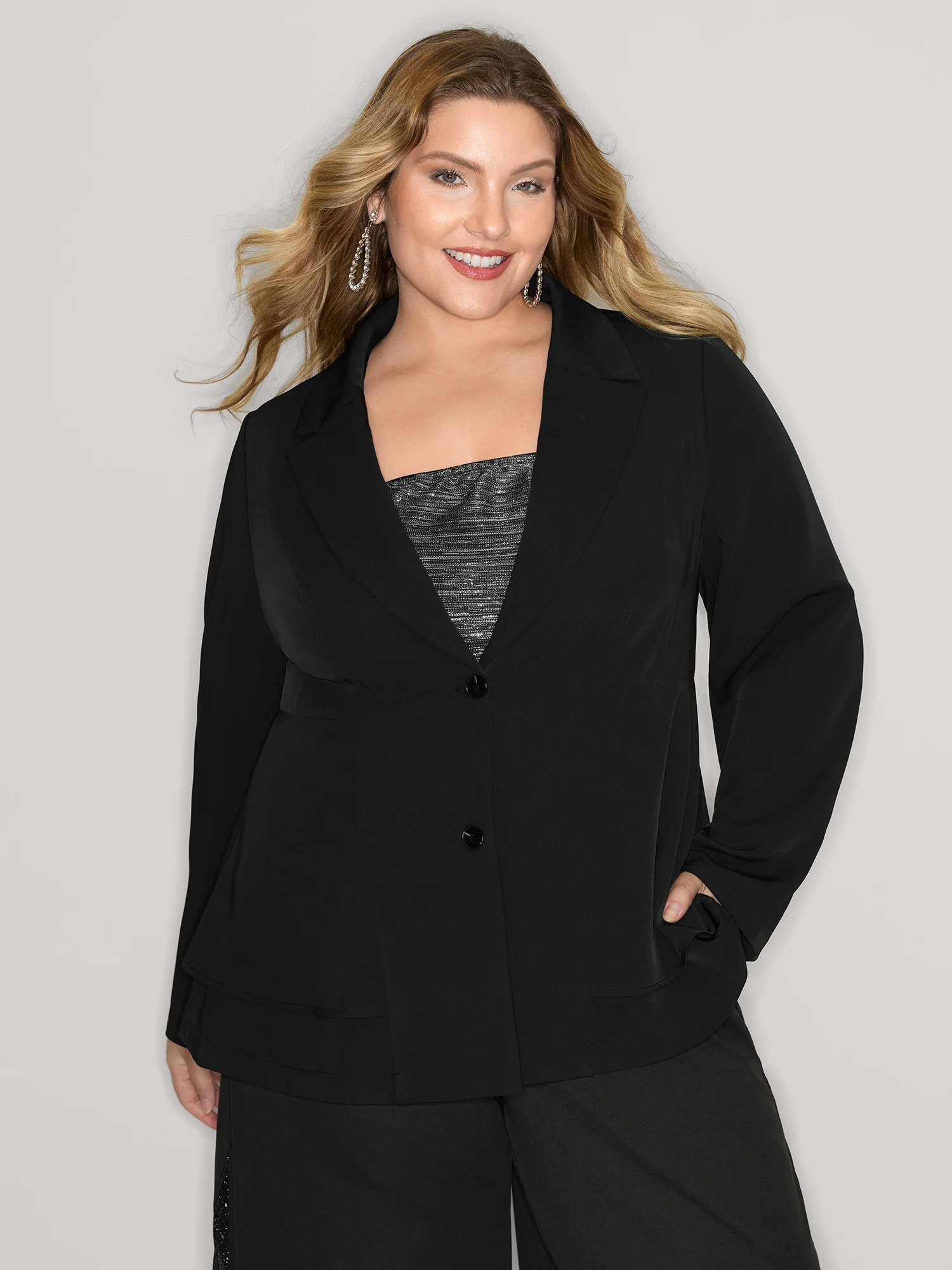 Ruffled Hem Double Button Blazer - Image 3