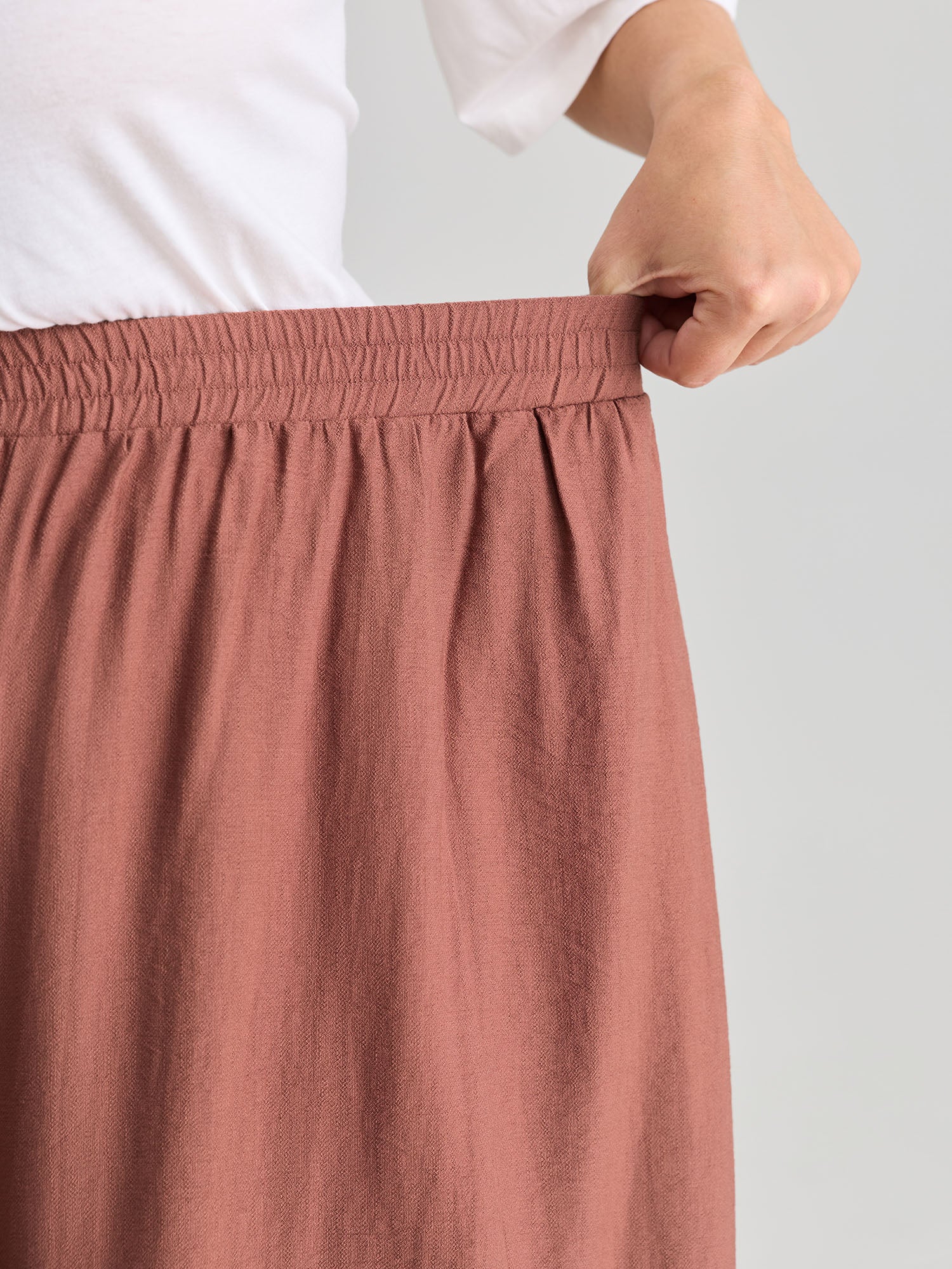Ruffled Hem Plain Flowy Pants - Image 4