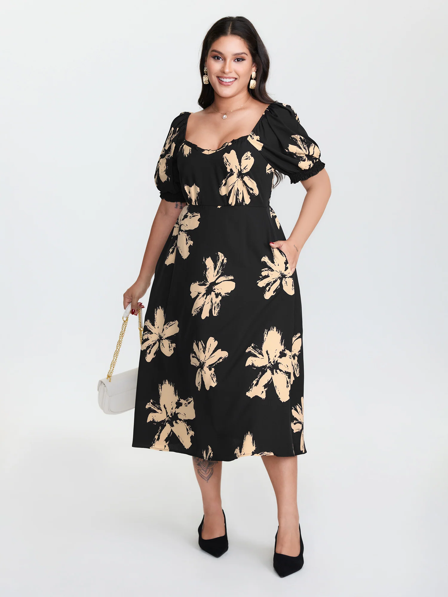 Ruffled Neckline Shirred Midi Dress - Image 2