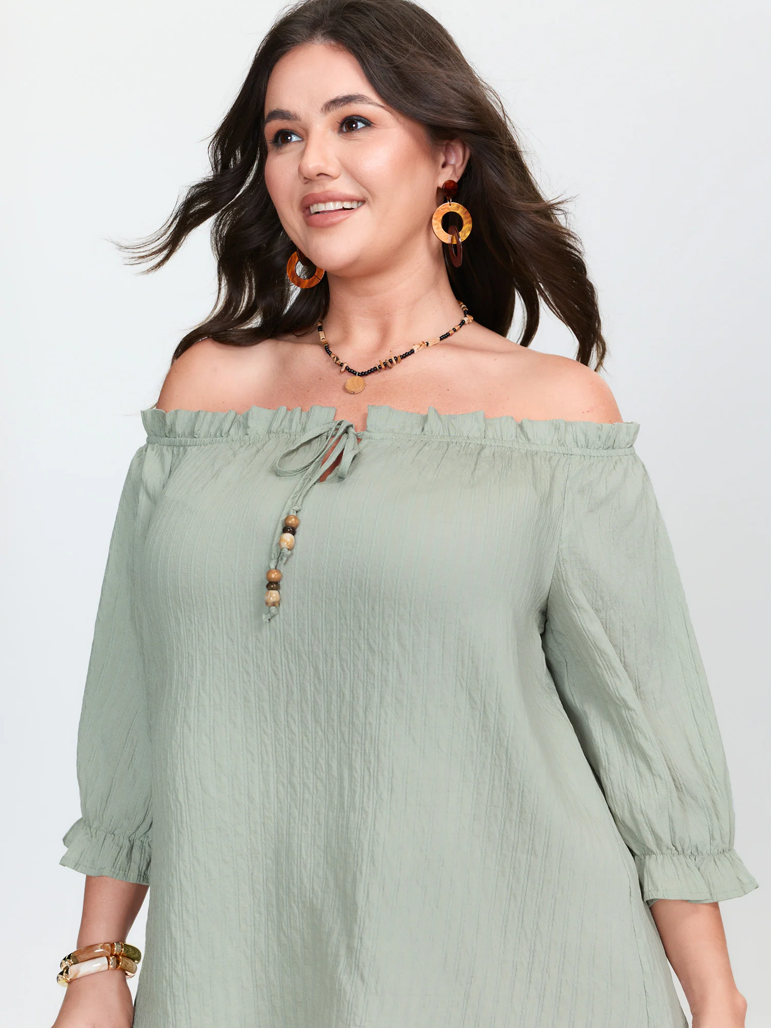 Ruffled Off-Shoulder Neckline Blouse - Image 3