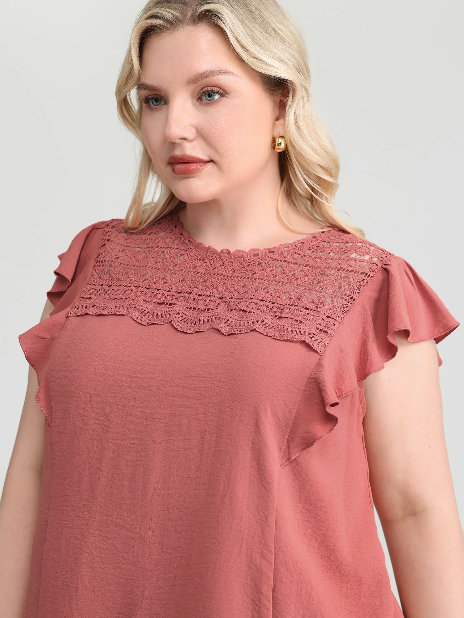 Ruffled Sleeve Pleated Front Lace Blouse - Image 2