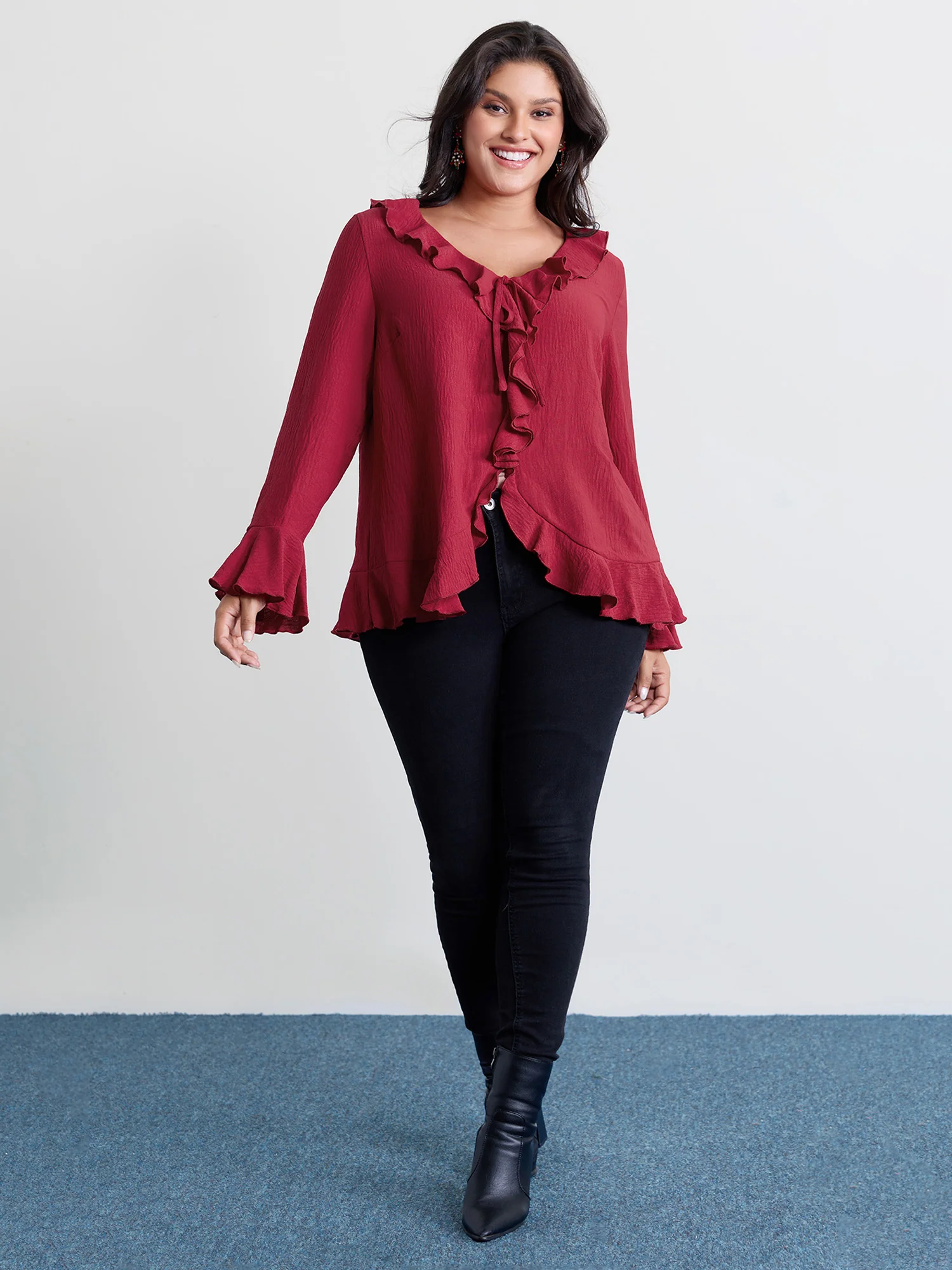 Ruffled V-Neck Curvy Edge Blouse - Image 3
