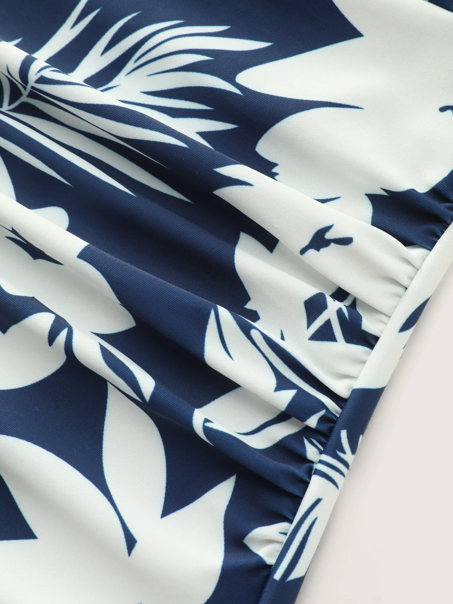 Sarong Set Tropical Print One-Piece Swim - Image 10