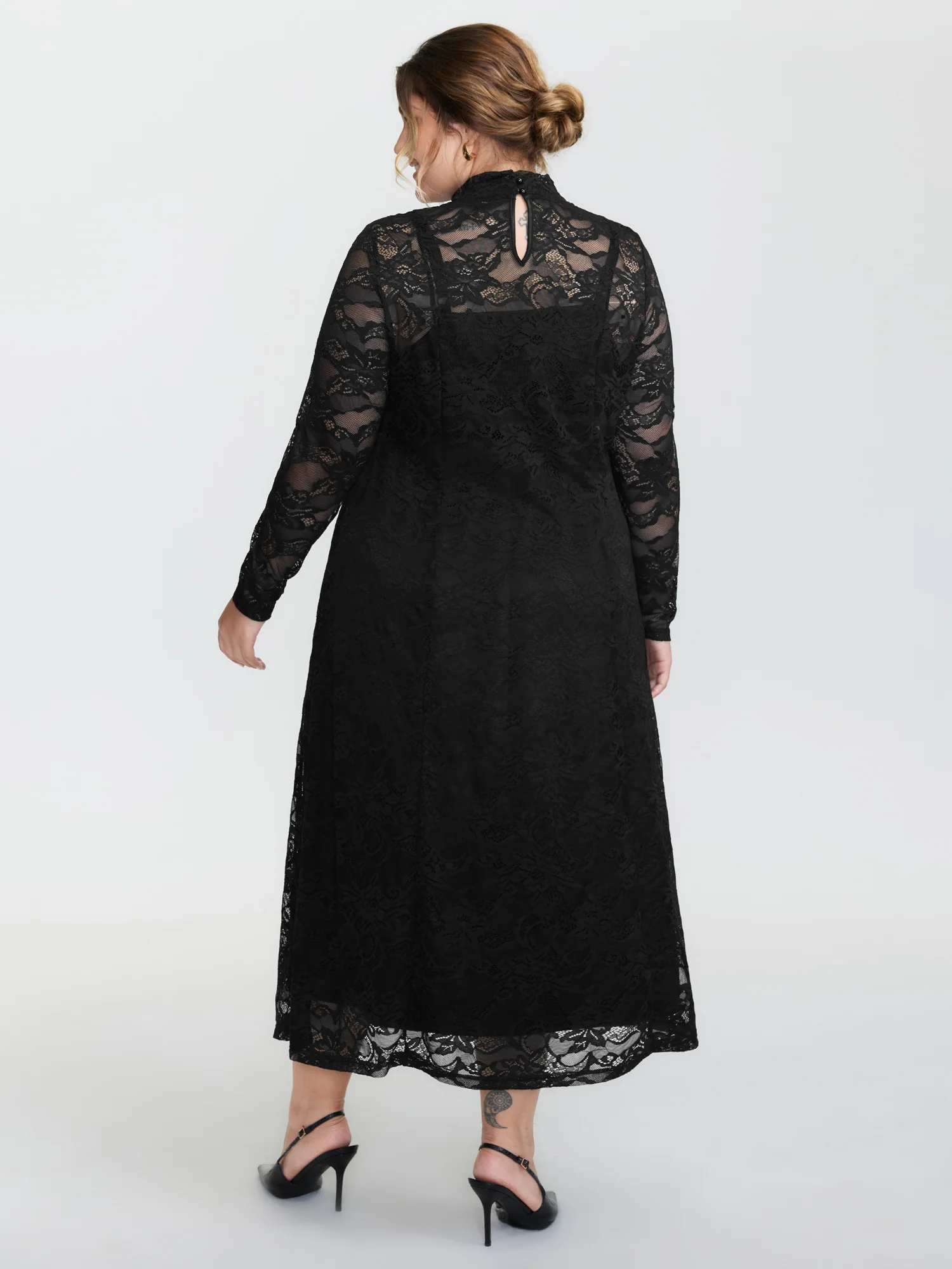 Satin Sheer Two-Piece Lace Maxi Dress - Image 4