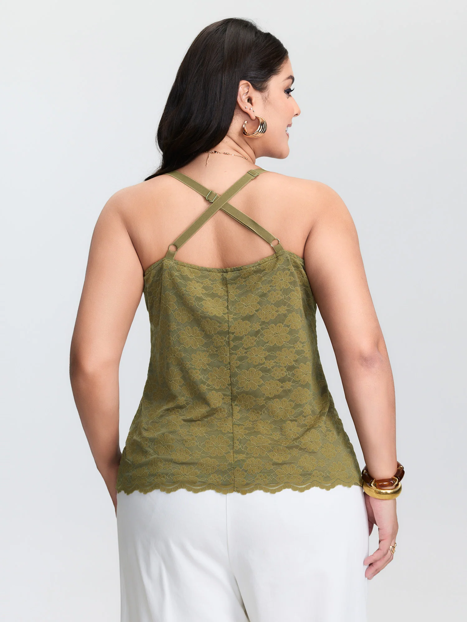 Scalloped Lace Adjustable Fitted Tank Top - Image 4