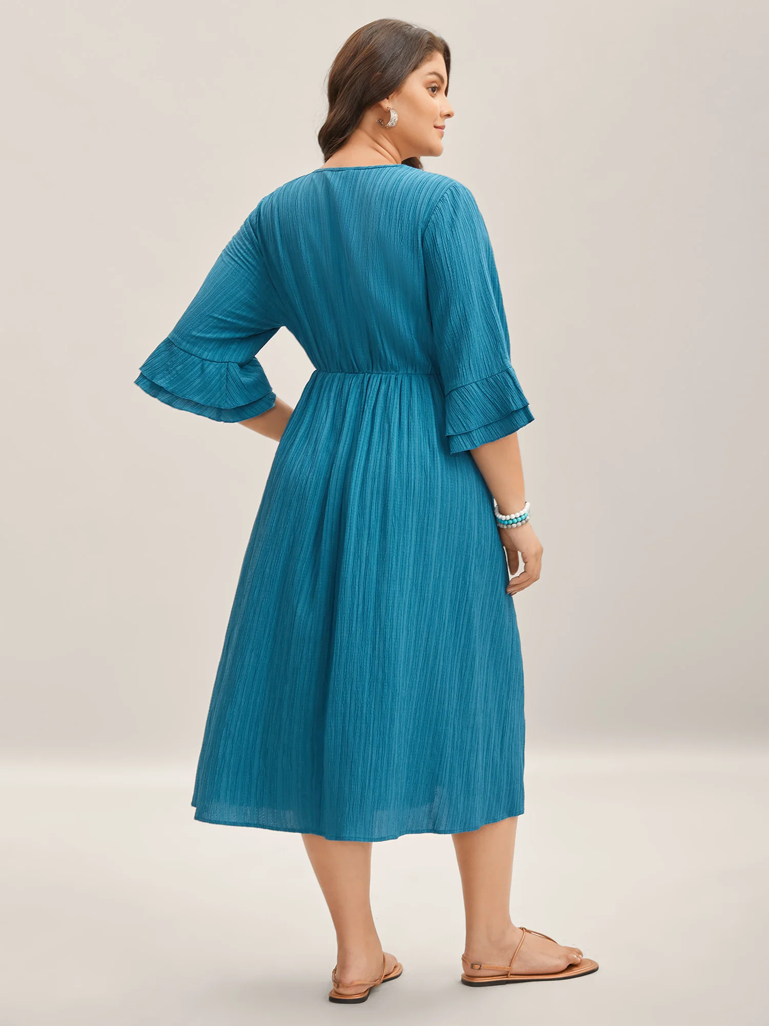 Scalloped Lace Surplice Ruffled Midi Dress - Image 12