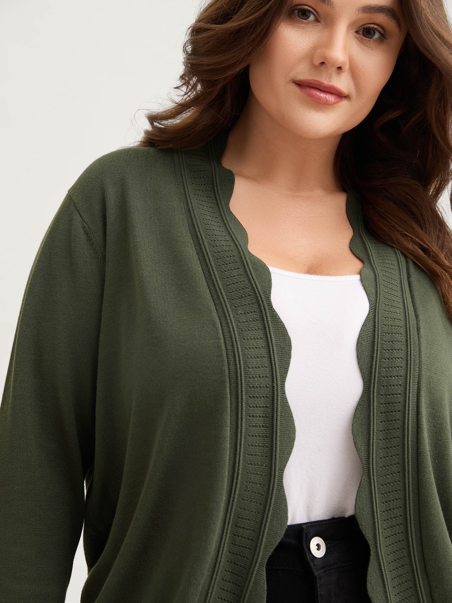 Supersoft Scalloped Trim Three-Quarter Sleeve Cardigan - Image 2