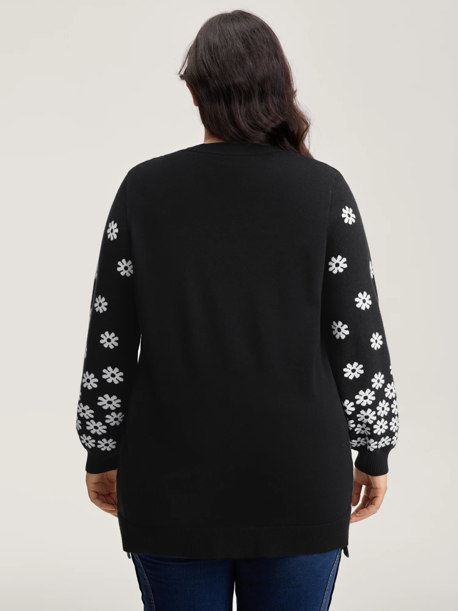Scattered Floral Pattern Open-Front Cardigan - Image 4