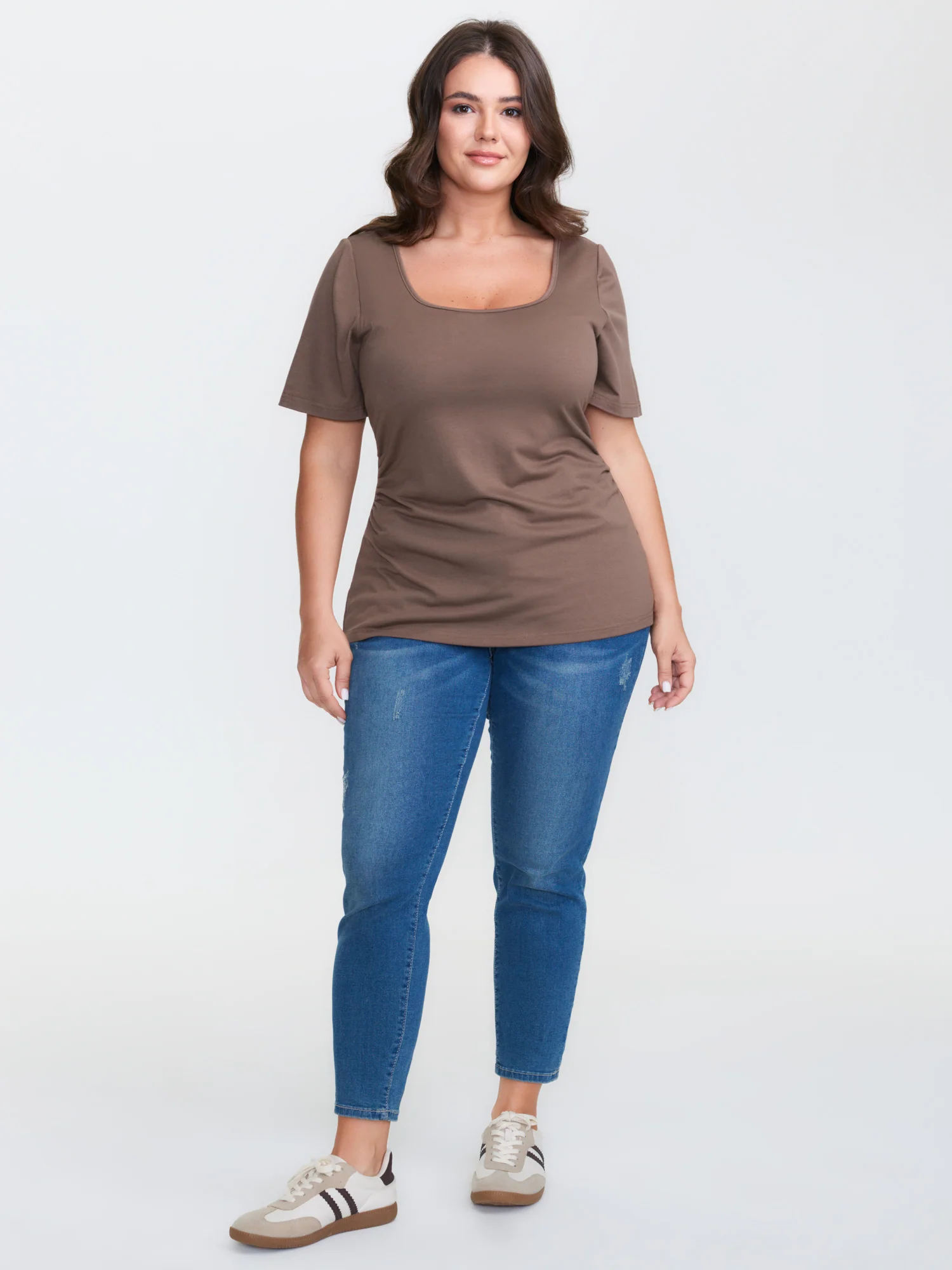 Scoop Neck Fitted Stretchy T-Shirt - Image 3