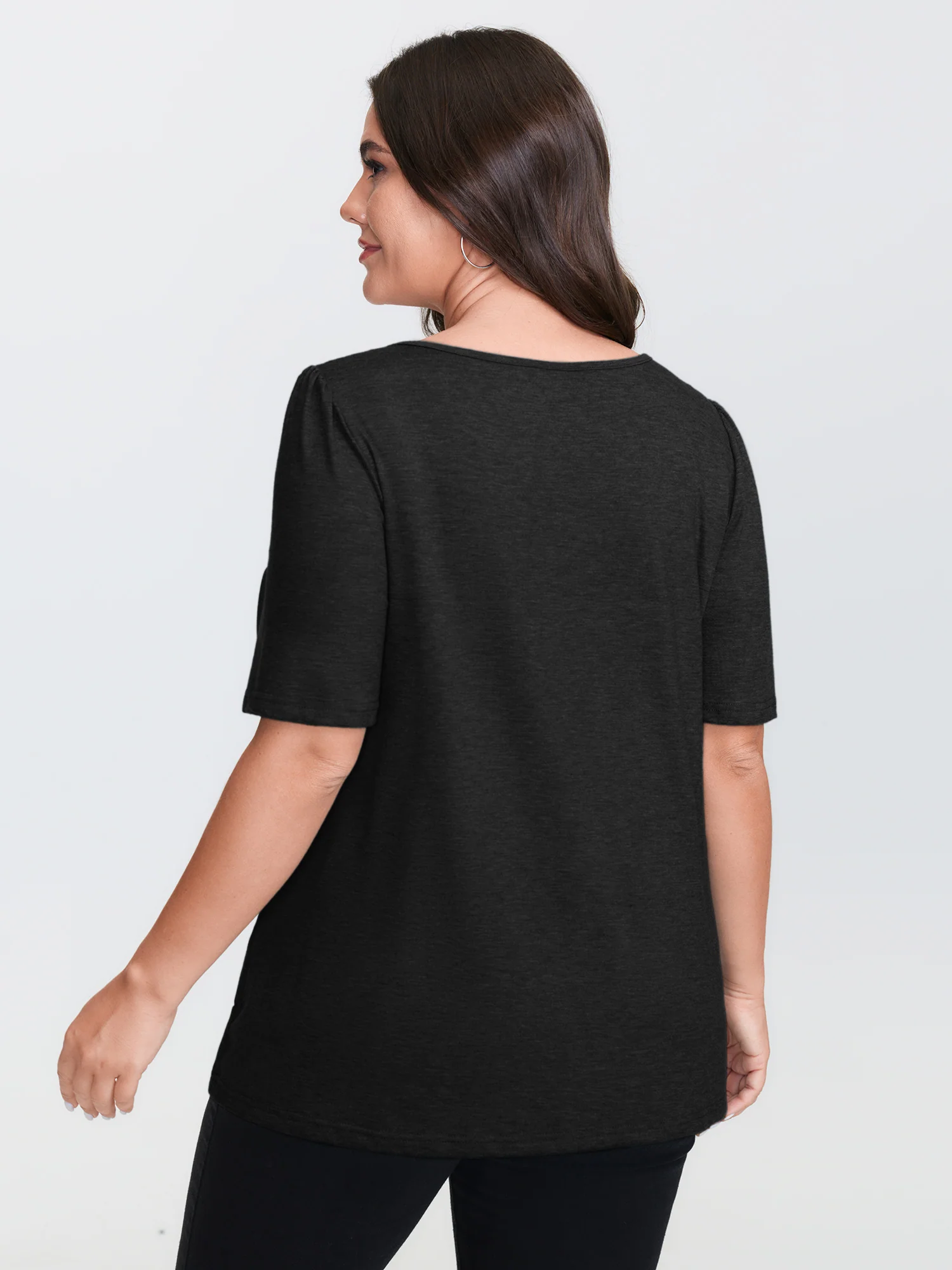 Seamed Round Neck Fitted T-Shirt - Image 11