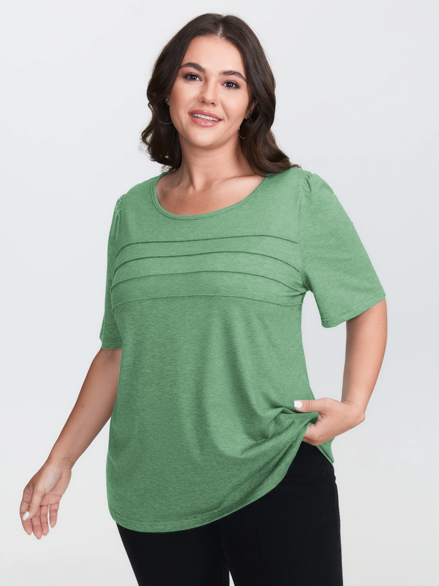 Seamed Round Neck Fitted T-Shirt - Image 13
