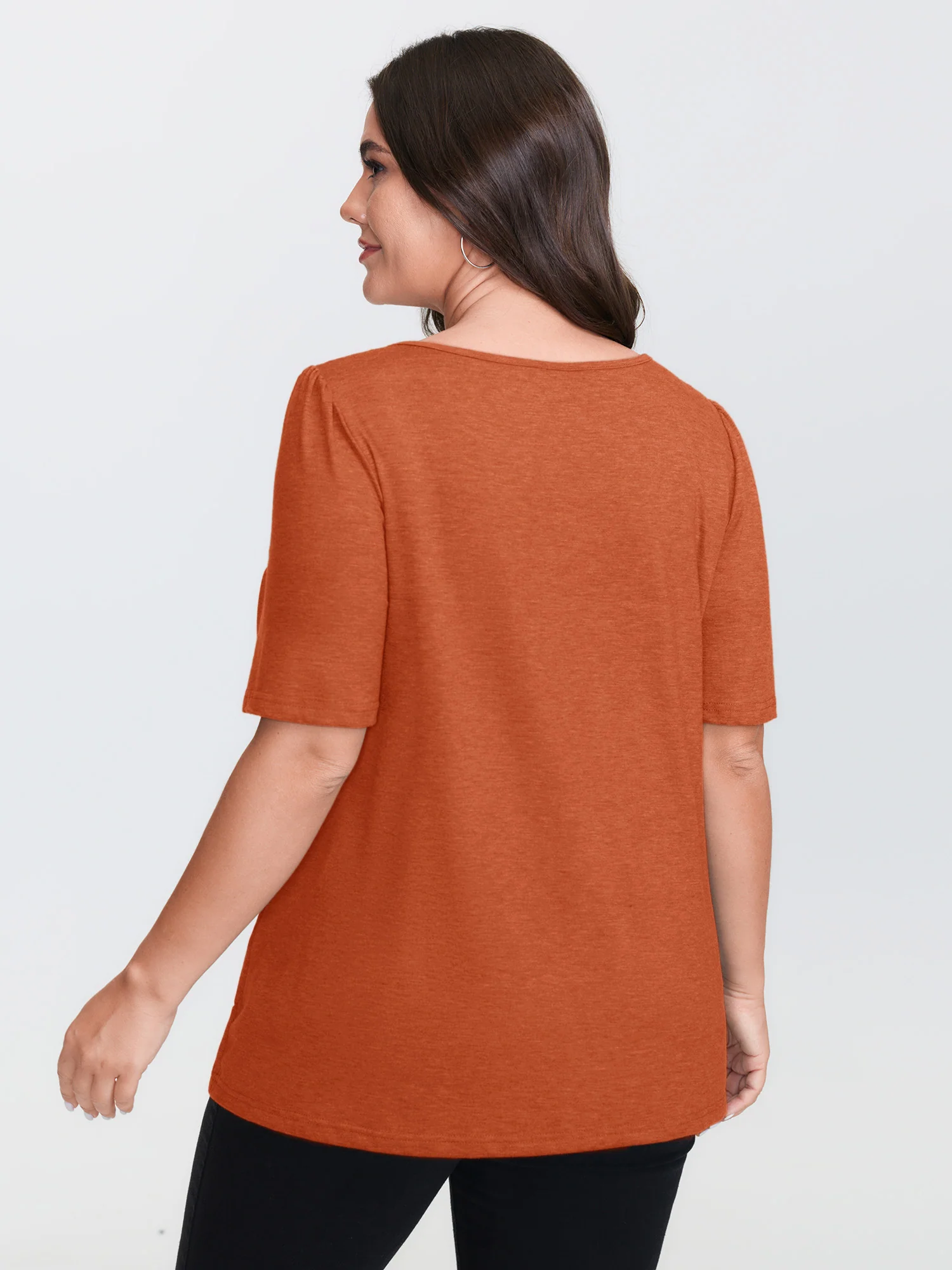 Seamed Round Neck Fitted T-Shirt - Image 19