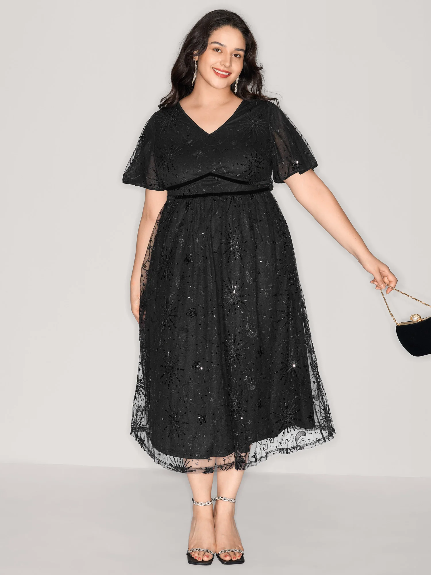 Sequin Embroidery Triangular Waist Maxi Dress - Image 3
