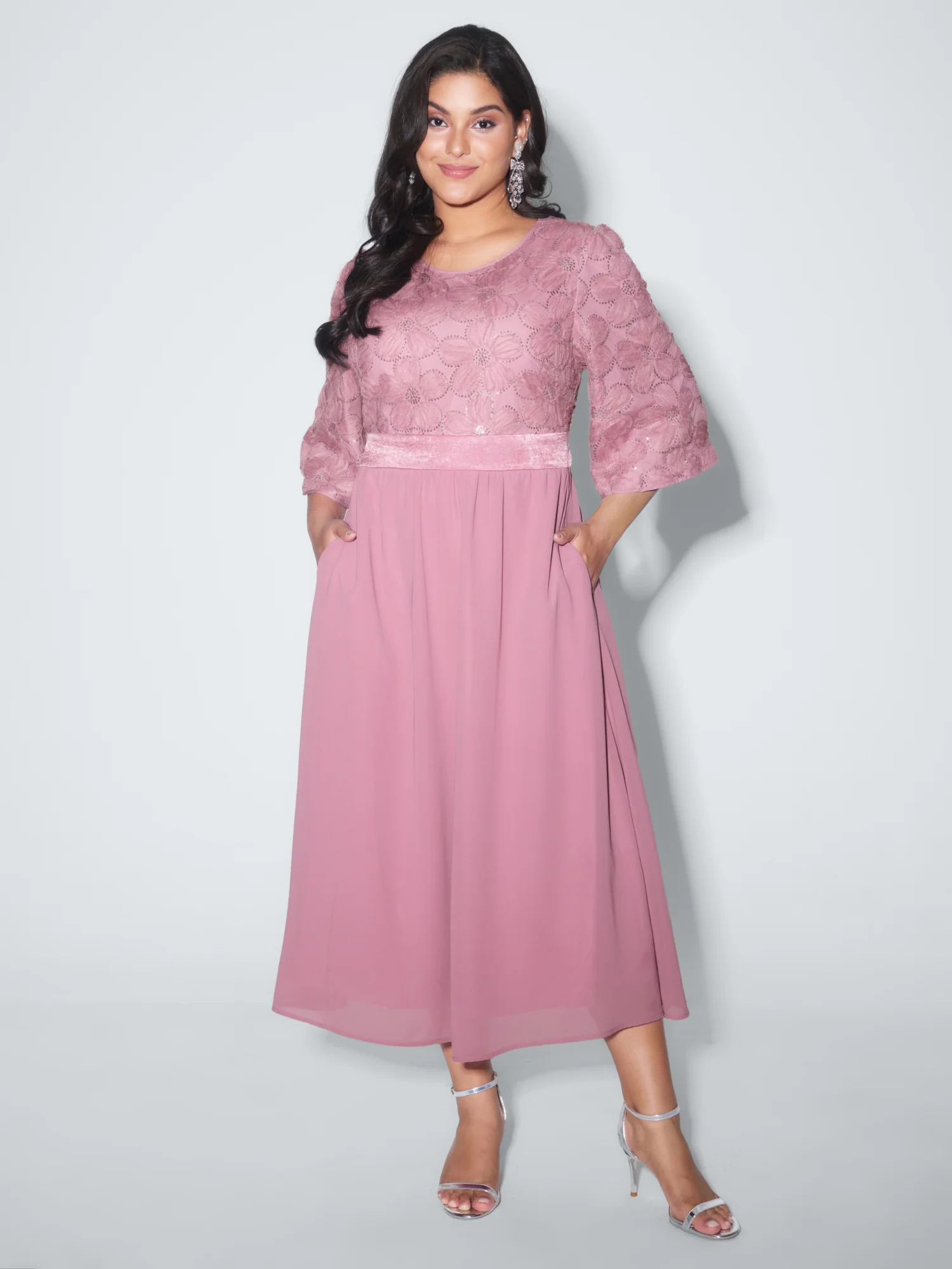 Sequin Floral Tulle Shirred Waist Midi Dress - Image 11