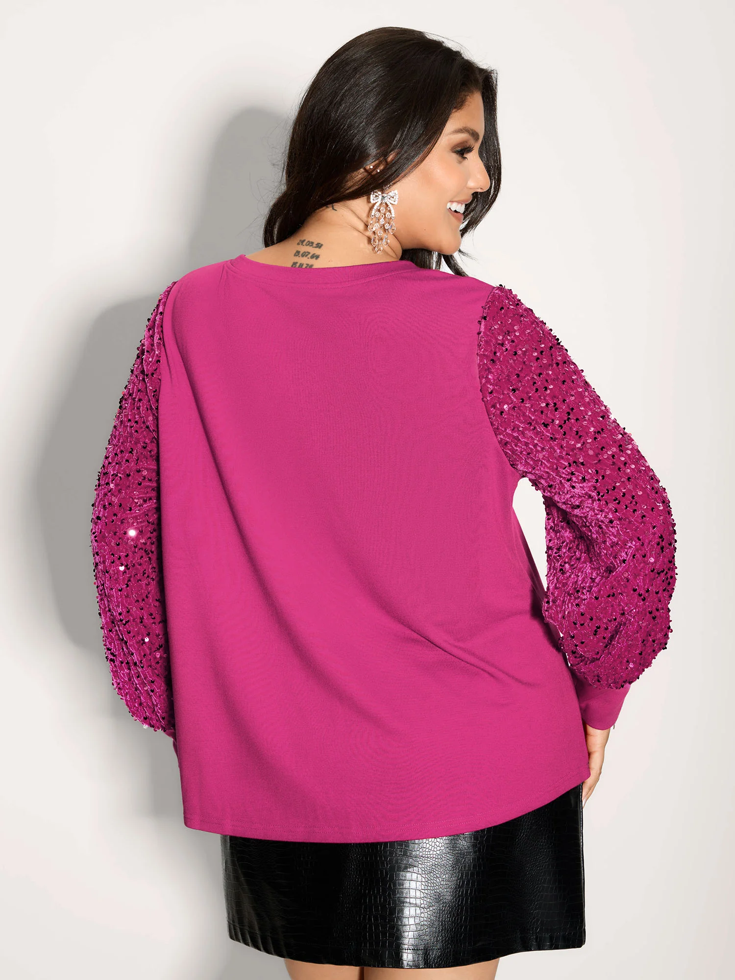 Sequin Spliced Cut-Out Neck Sweatshirt - Image 5