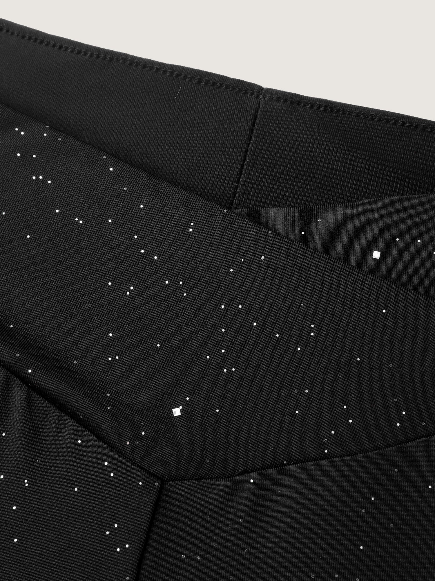 Sequin V-Shaped Waistband Pants - Image 6