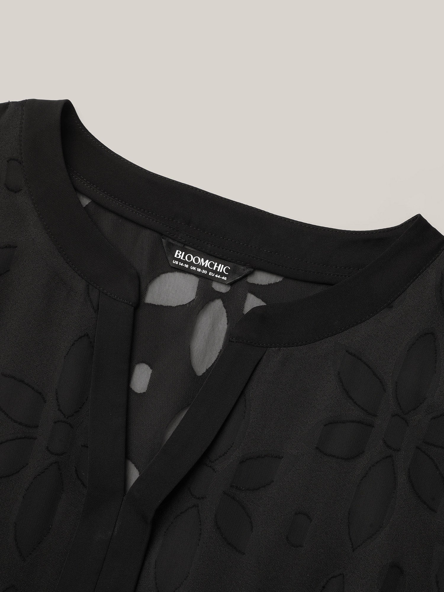 Sheer Back Textured Cut-Out Midi Dress - Image 7