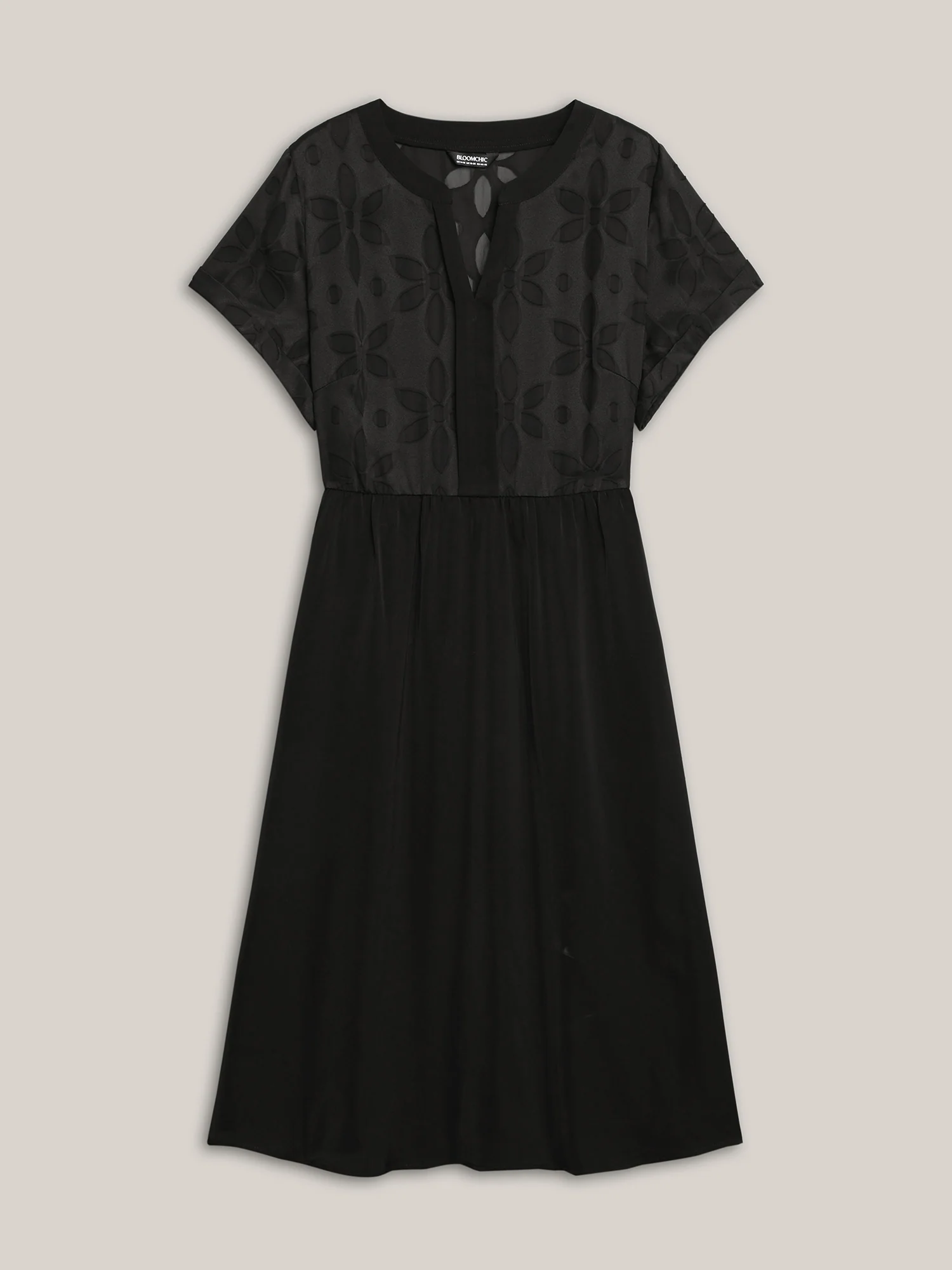 Sheer Back Textured Cut-Out Midi Dress - Image 8