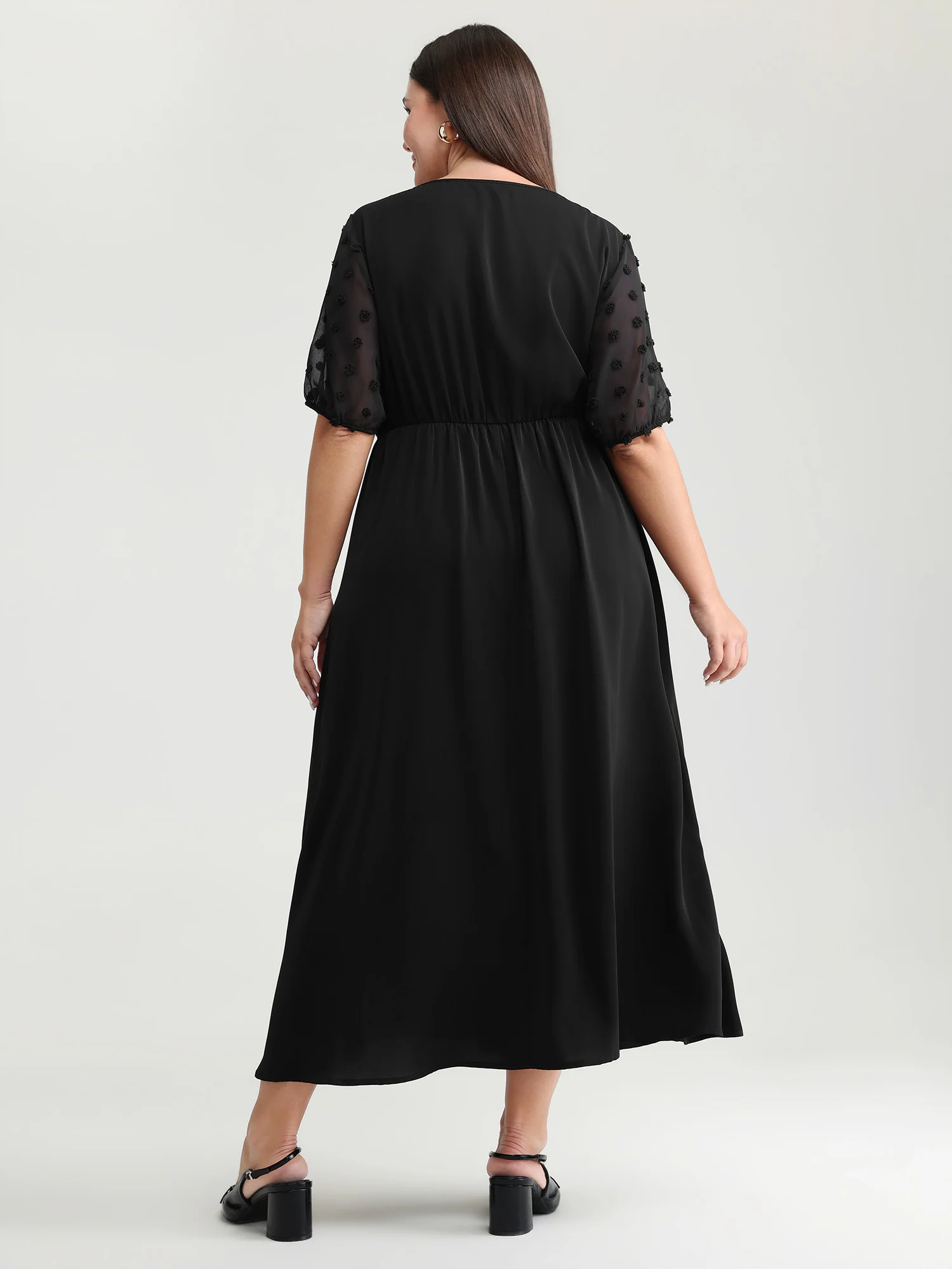 Sheer Chiffon Textured Waist-Defining Maxi Dress - Image 4