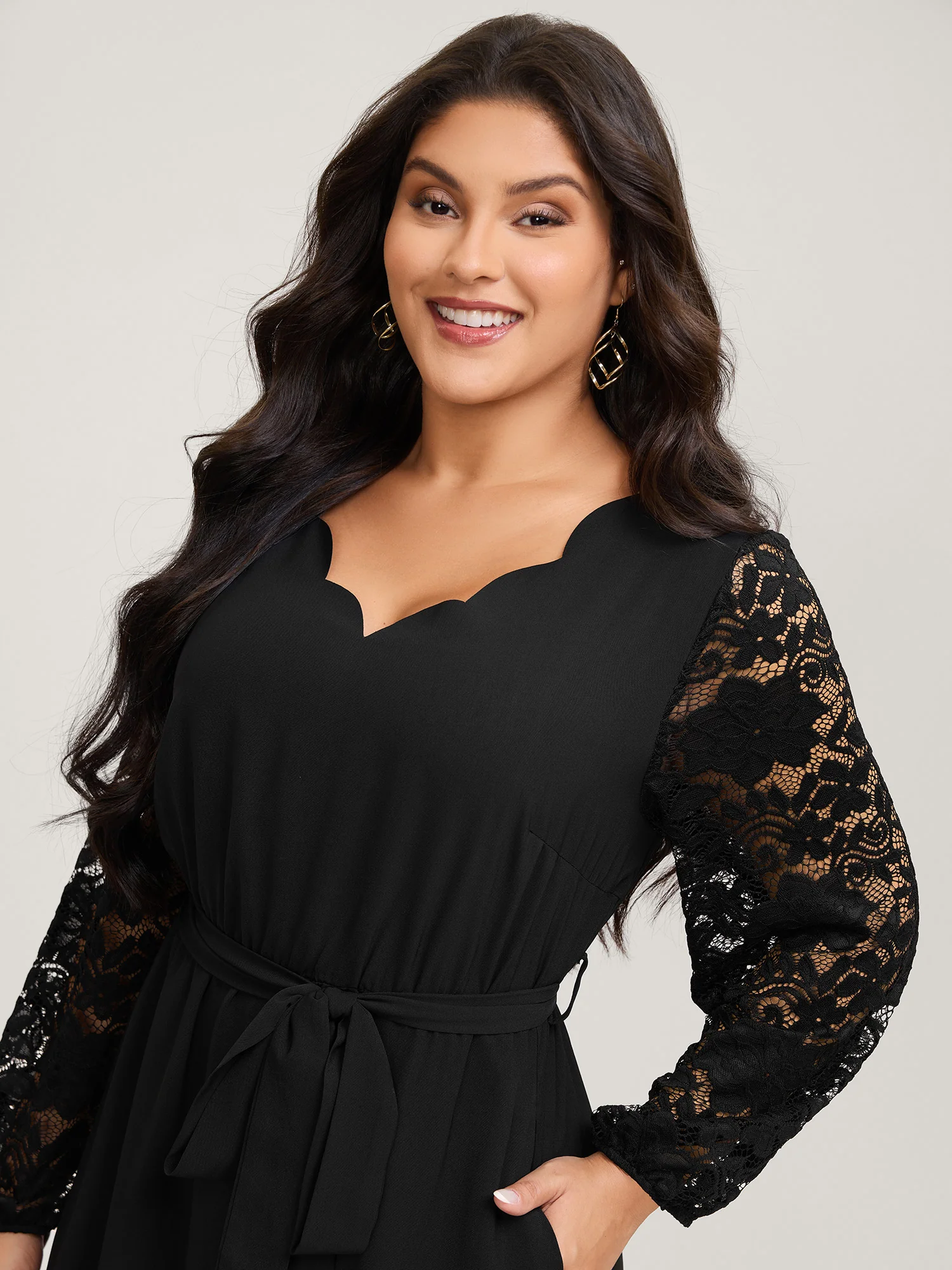 Sheer Floral Embroidered Scalloped Neck Midi Dress - Image 2