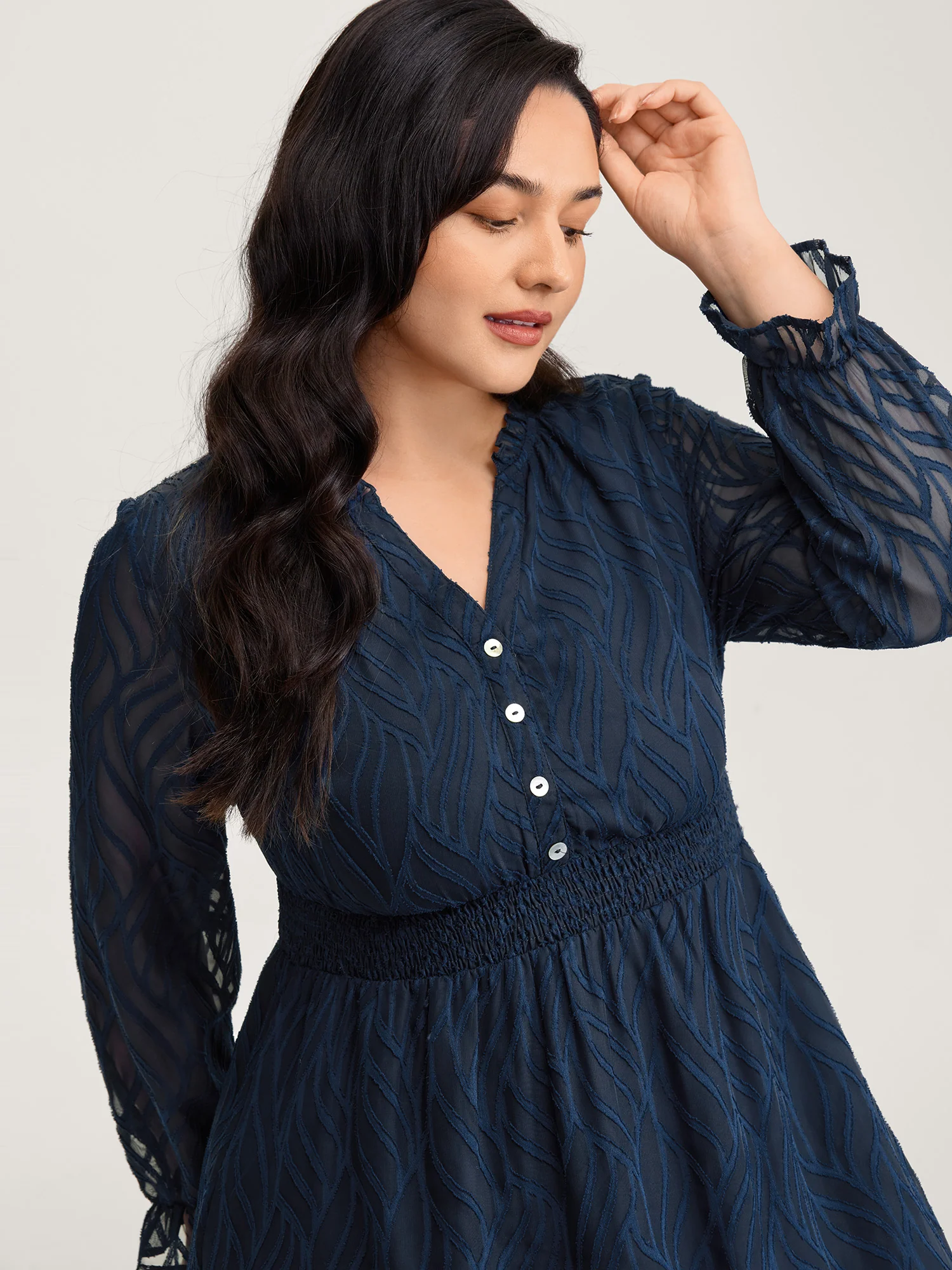 Sheer Jacquard Stretchy Waist Midi Dress - Image 2