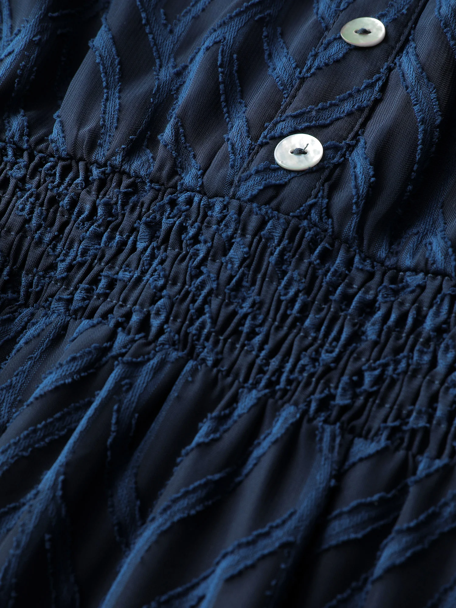 Sheer Jacquard Stretchy Waist Midi Dress - Image 5